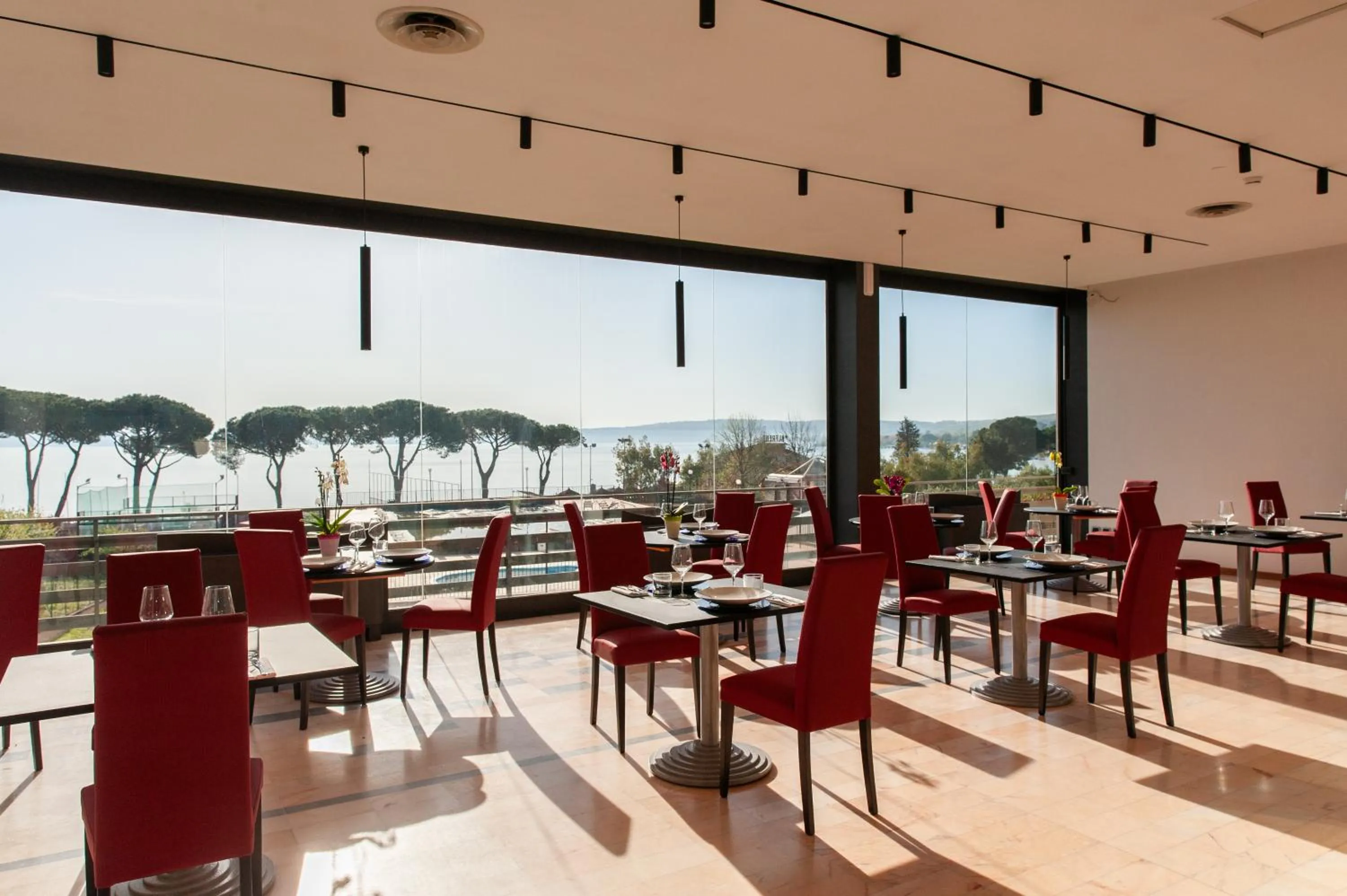 Restaurant/places to eat in Lh Hotel Del Lago Bracciano