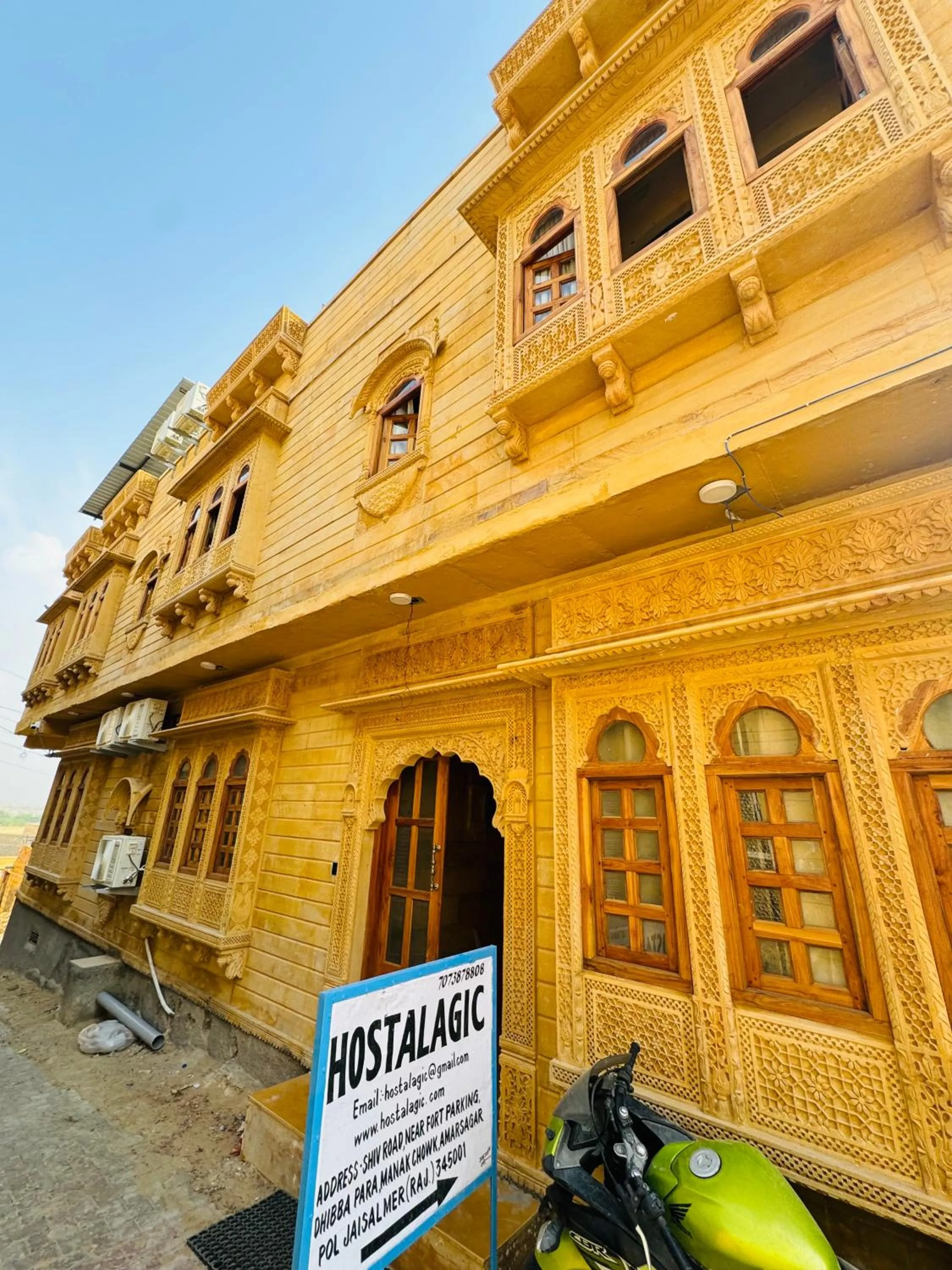 Property building in Hostalagic