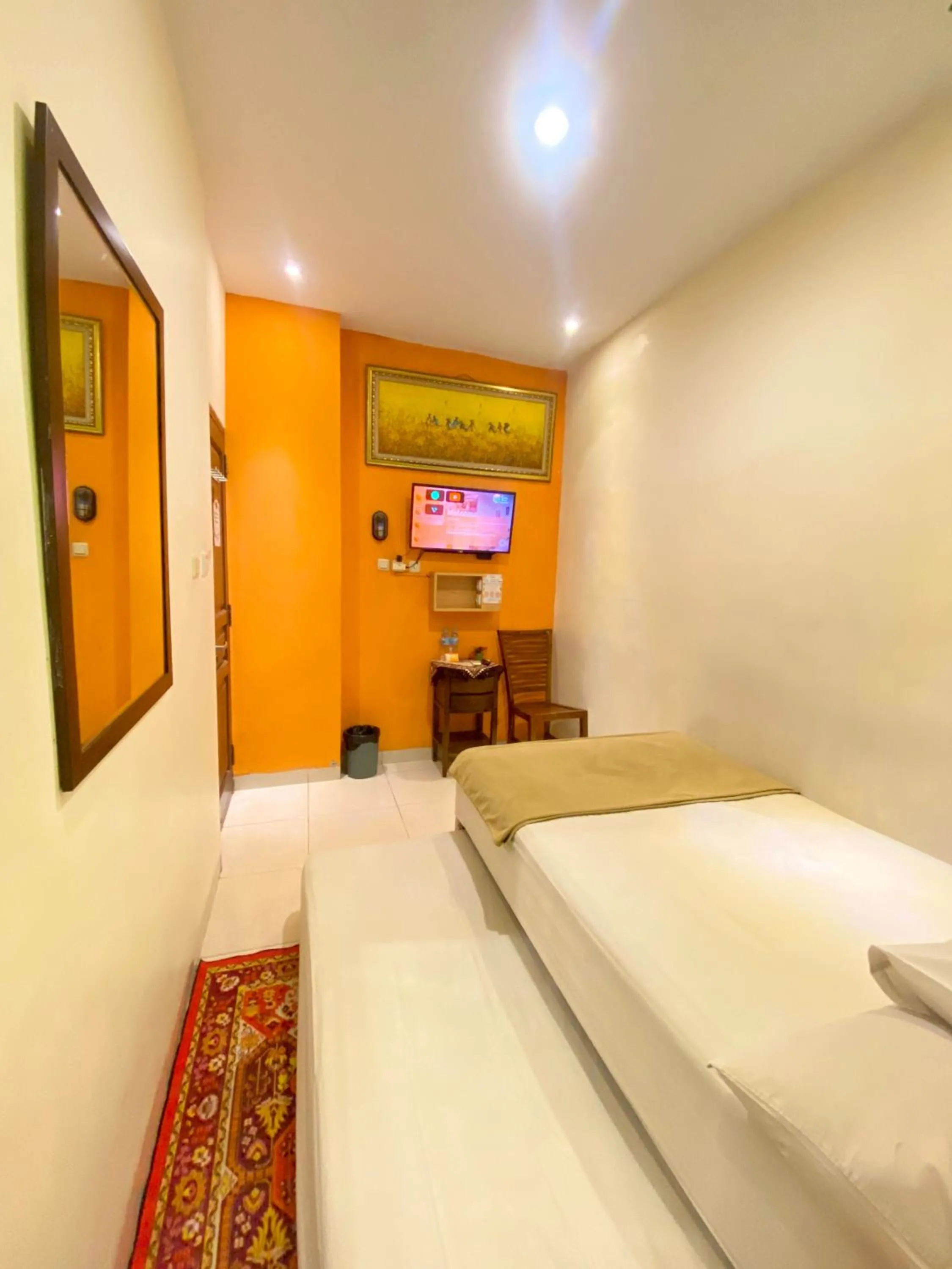 Bedroom, Bed in Cabin Hotel Bhayangkara