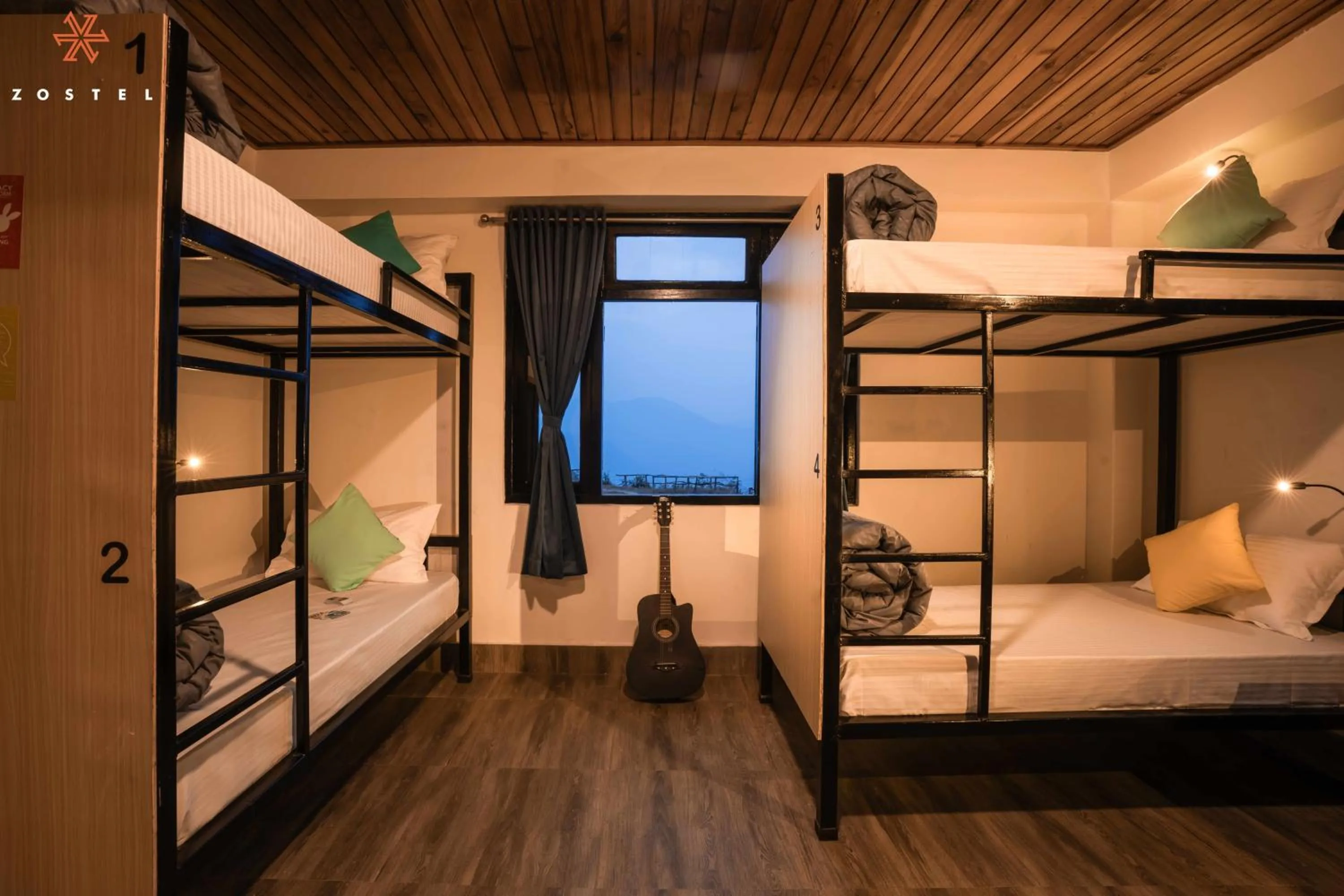 Bed in Zostel Rinchenpong (Pelling)