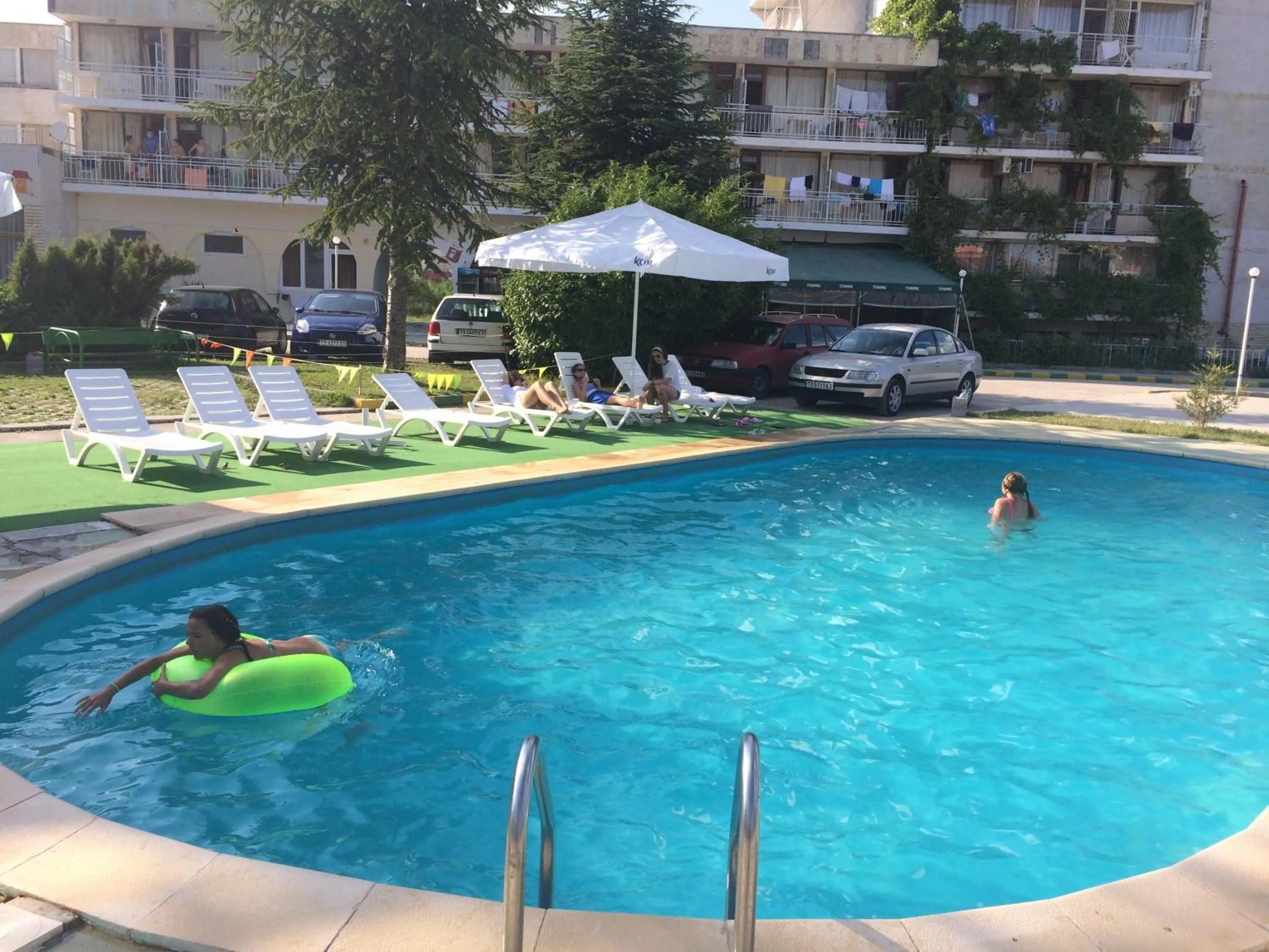 Swimming pool in DSK Hotel