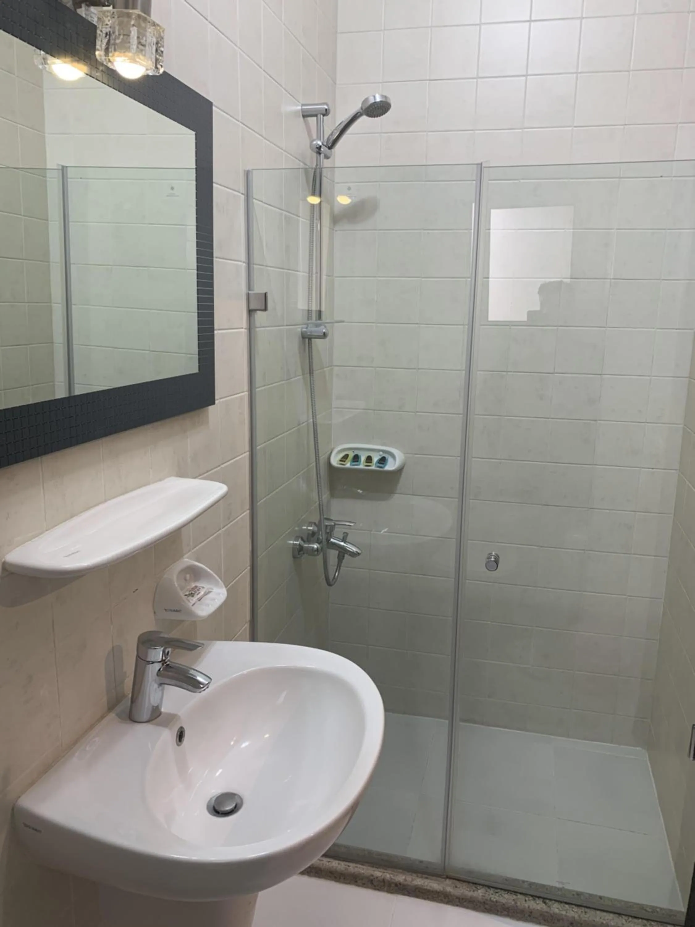 Bathroom in Sakan 275