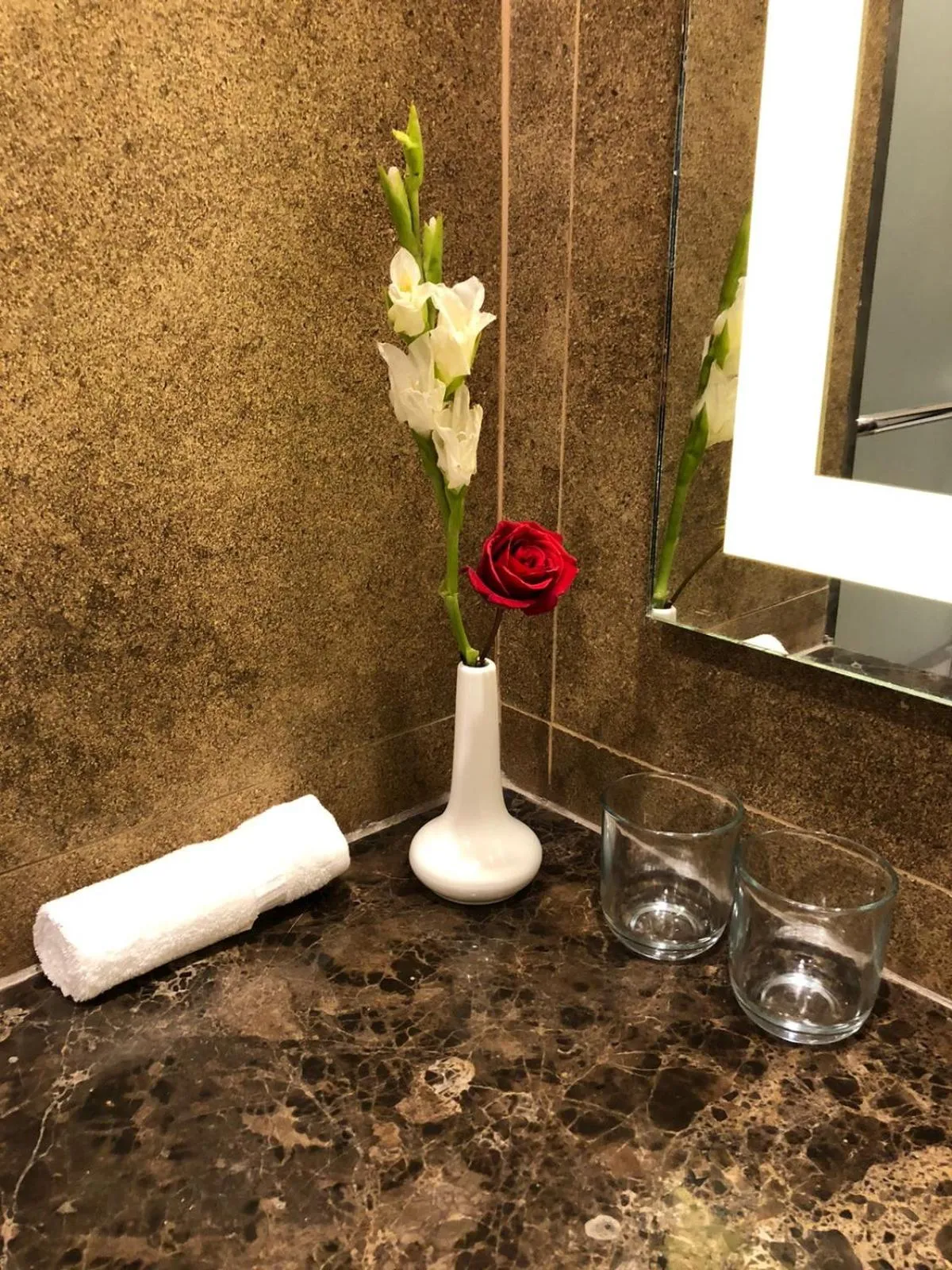 Bathroom in RT Grace Royal Taj Hotel Sukkur