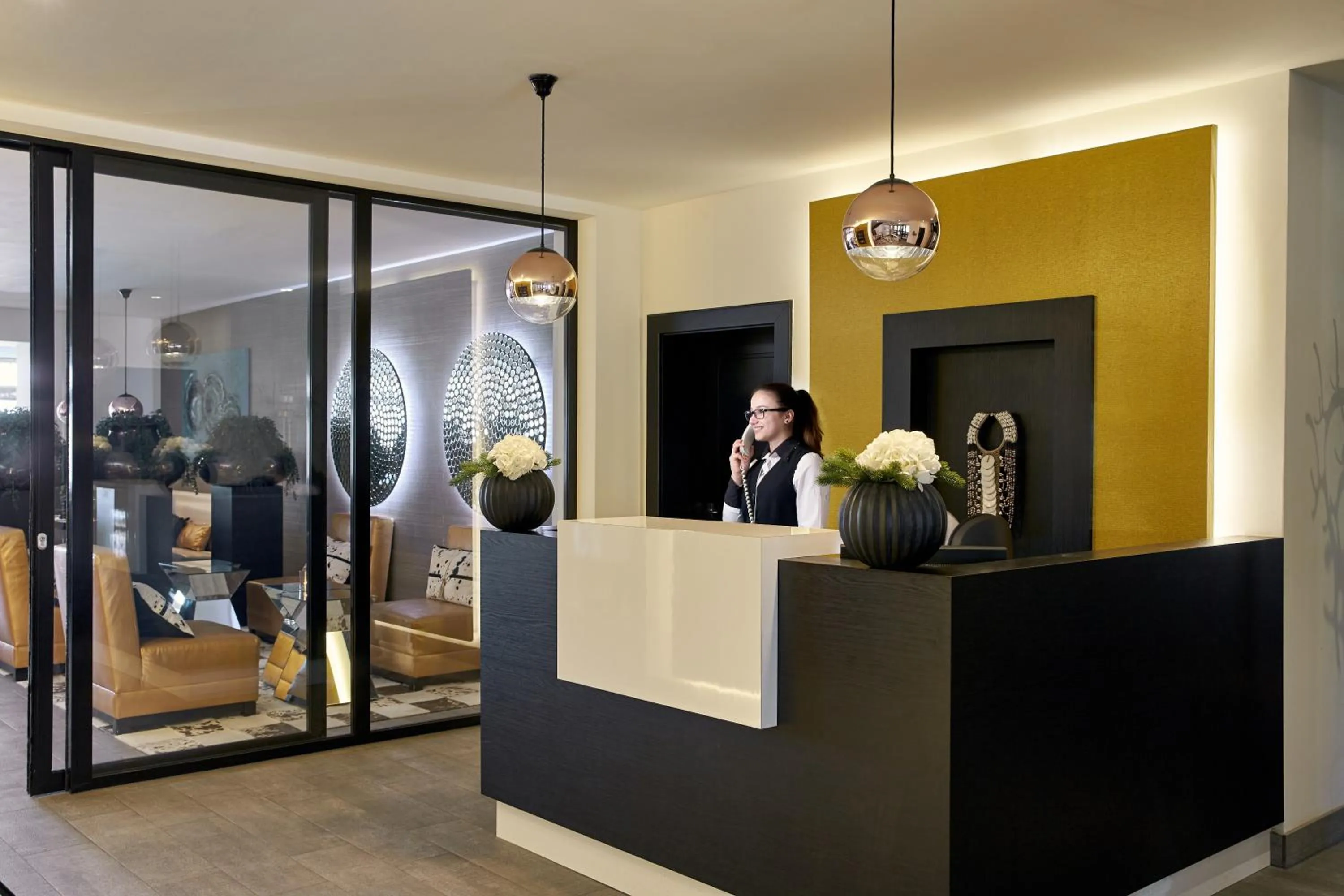 Lobby or reception in Van der Valk Naturresort Drewitz