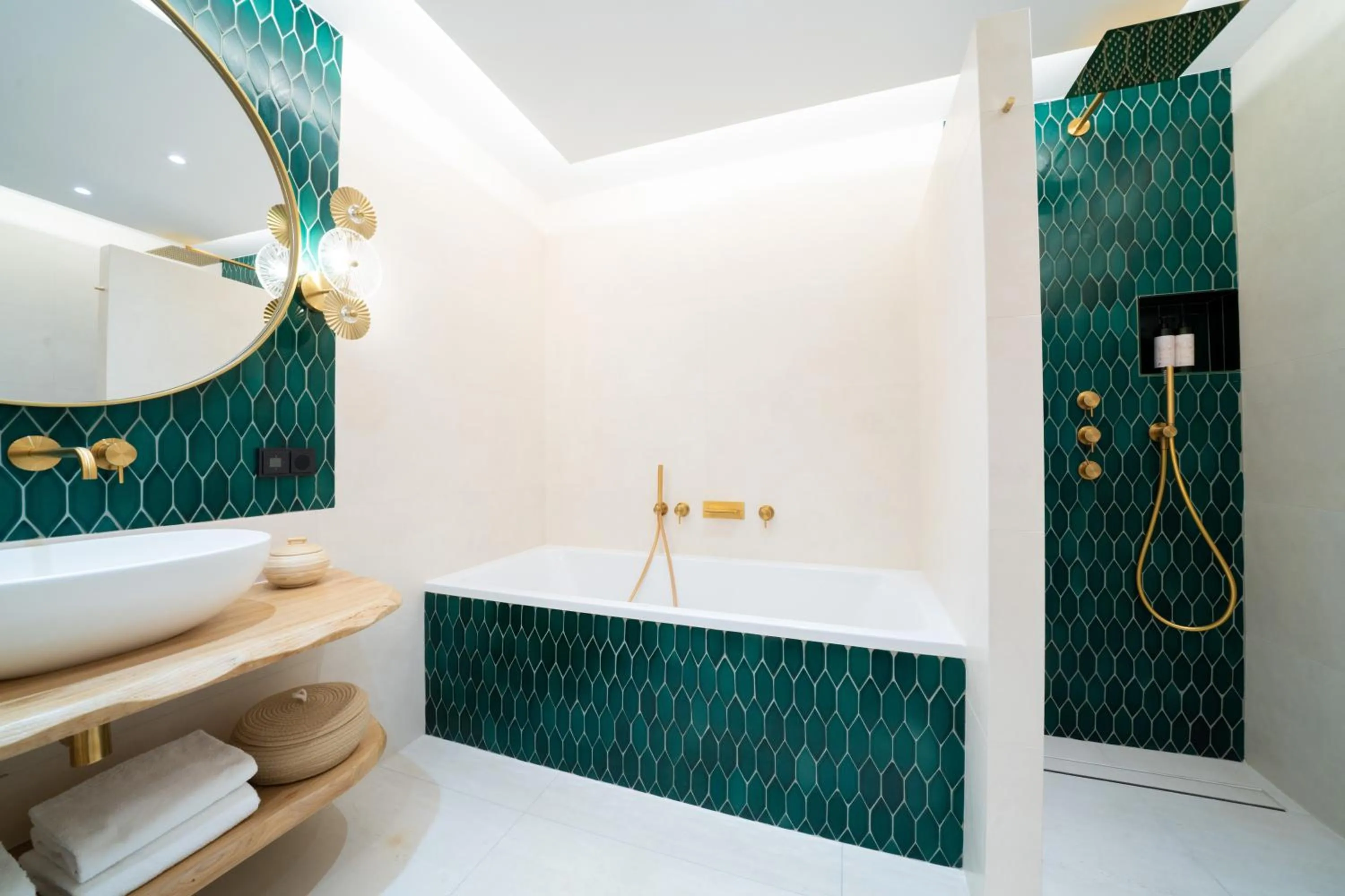 Bathroom in Van der Valk Naturresort Drewitz