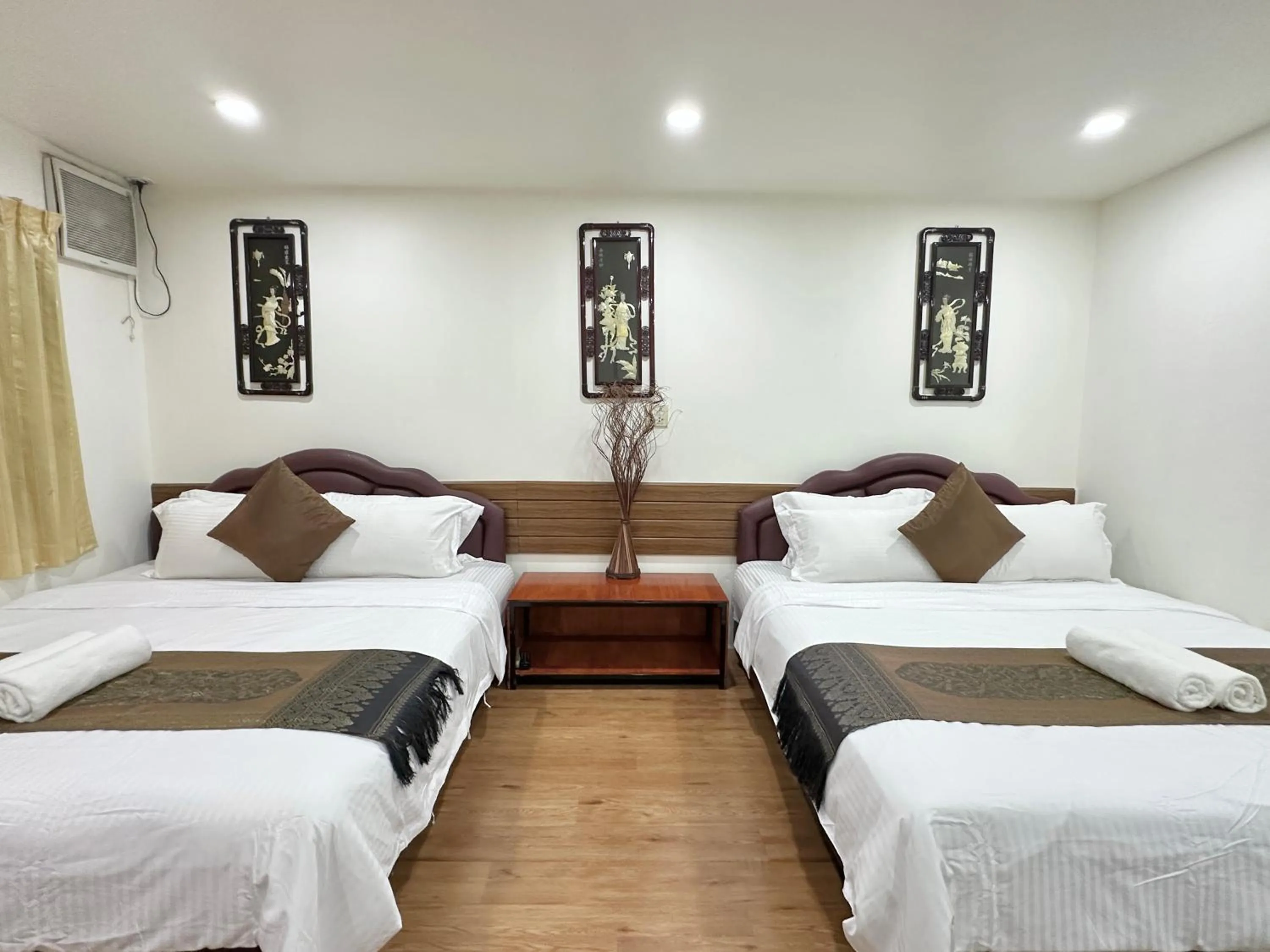 Bed in Longzhu Guesthouse