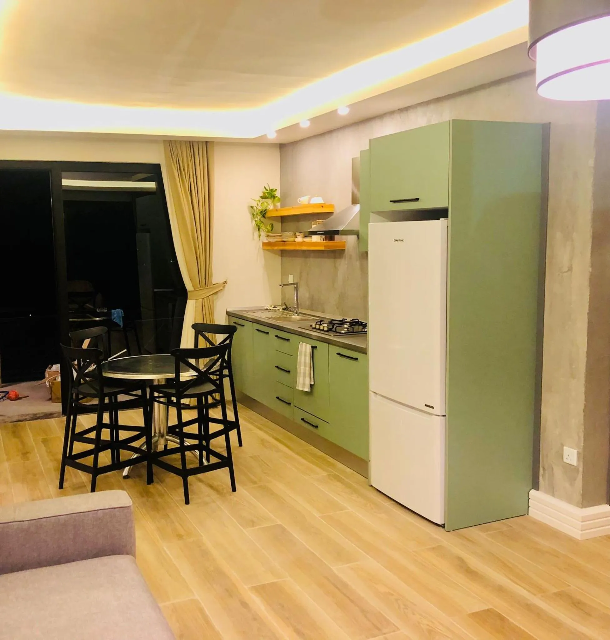 Kitchen or kitchenette in Bohemian Residence