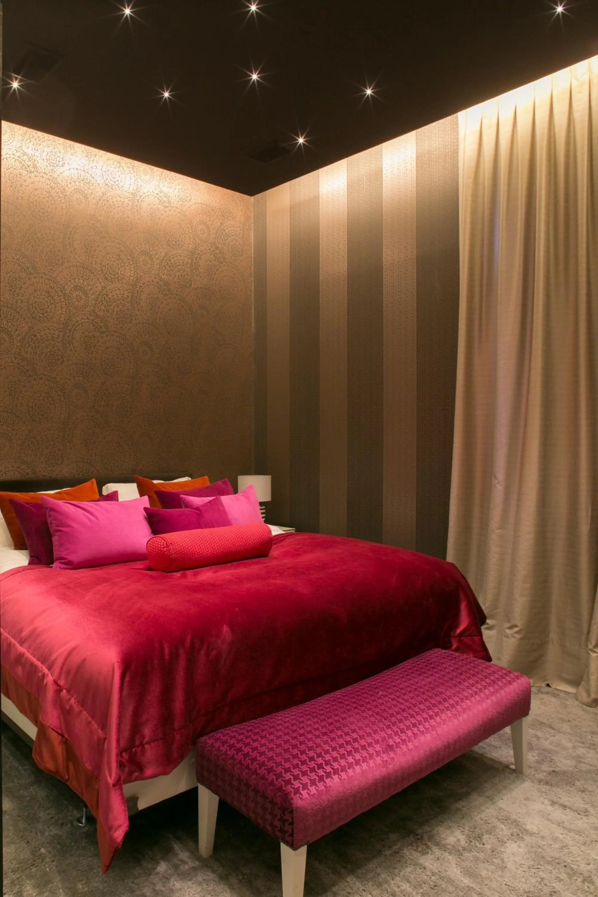 Bed in The Hip Hotel Santiago