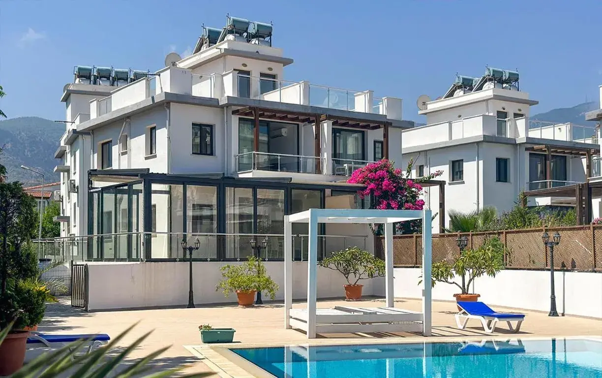 The Diamond Hidden Suites The Diamond Hidden Suites