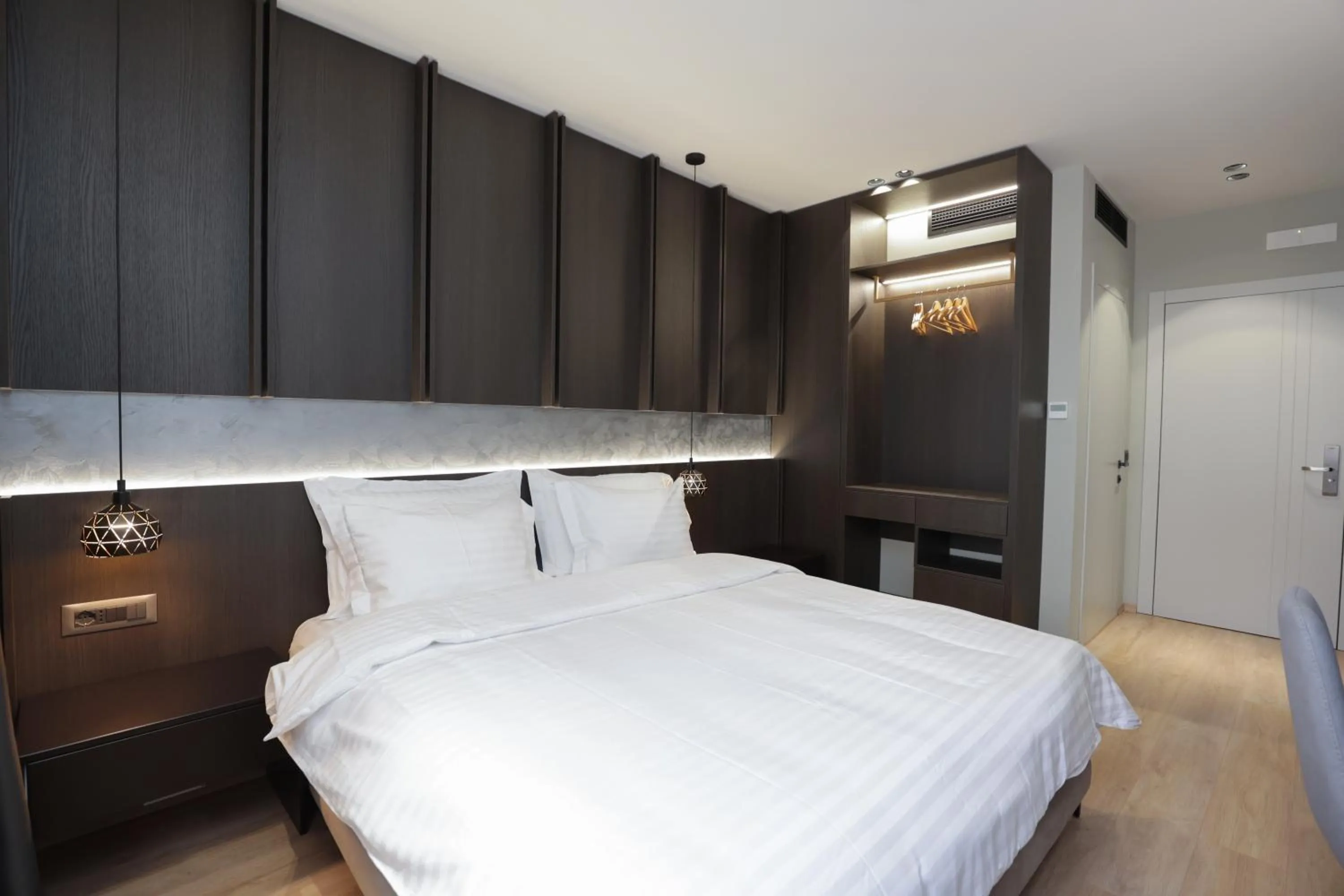 Bedroom, Bed in Gremmy Boutique Hotel