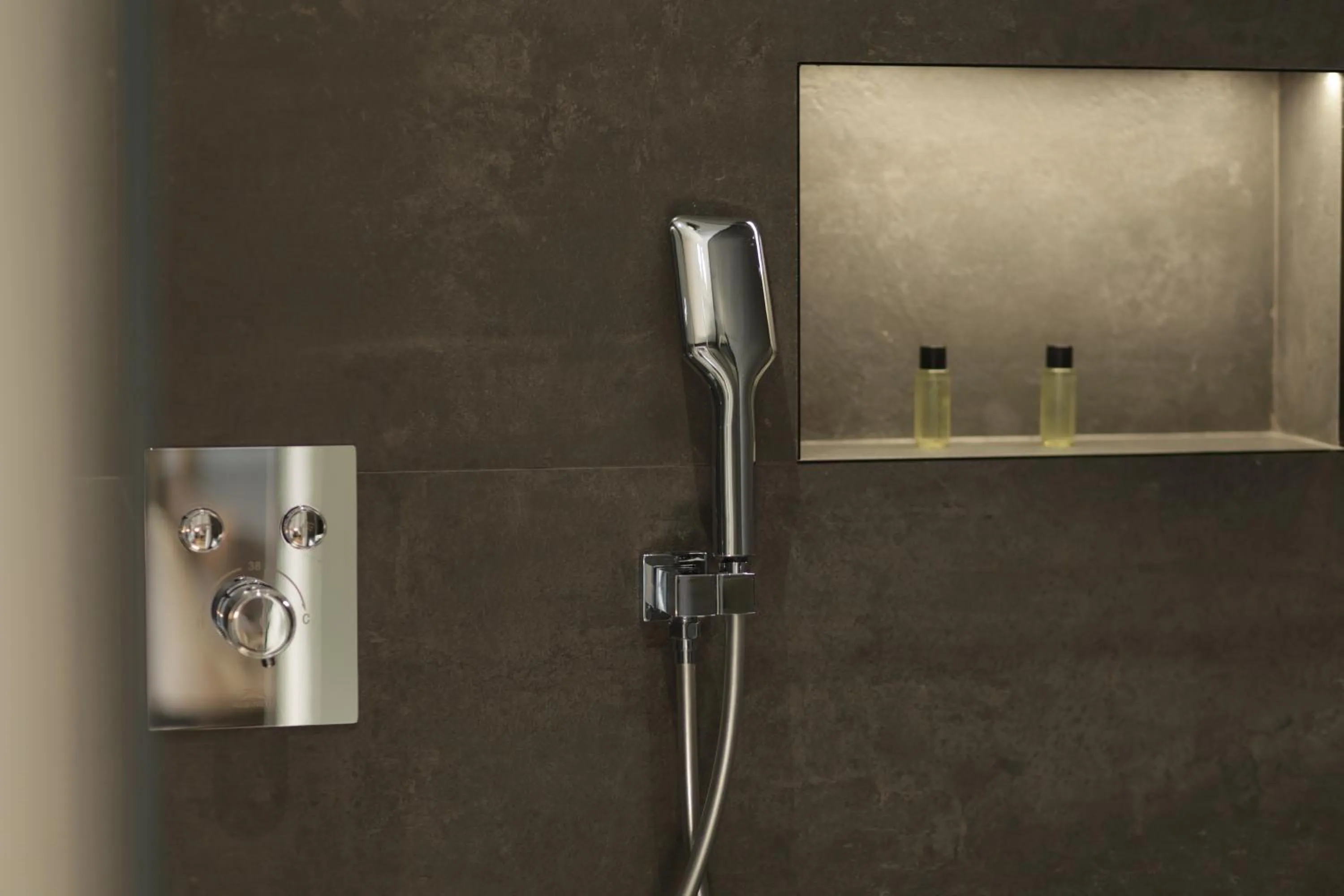 Bathroom in Gremmy Boutique Hotel