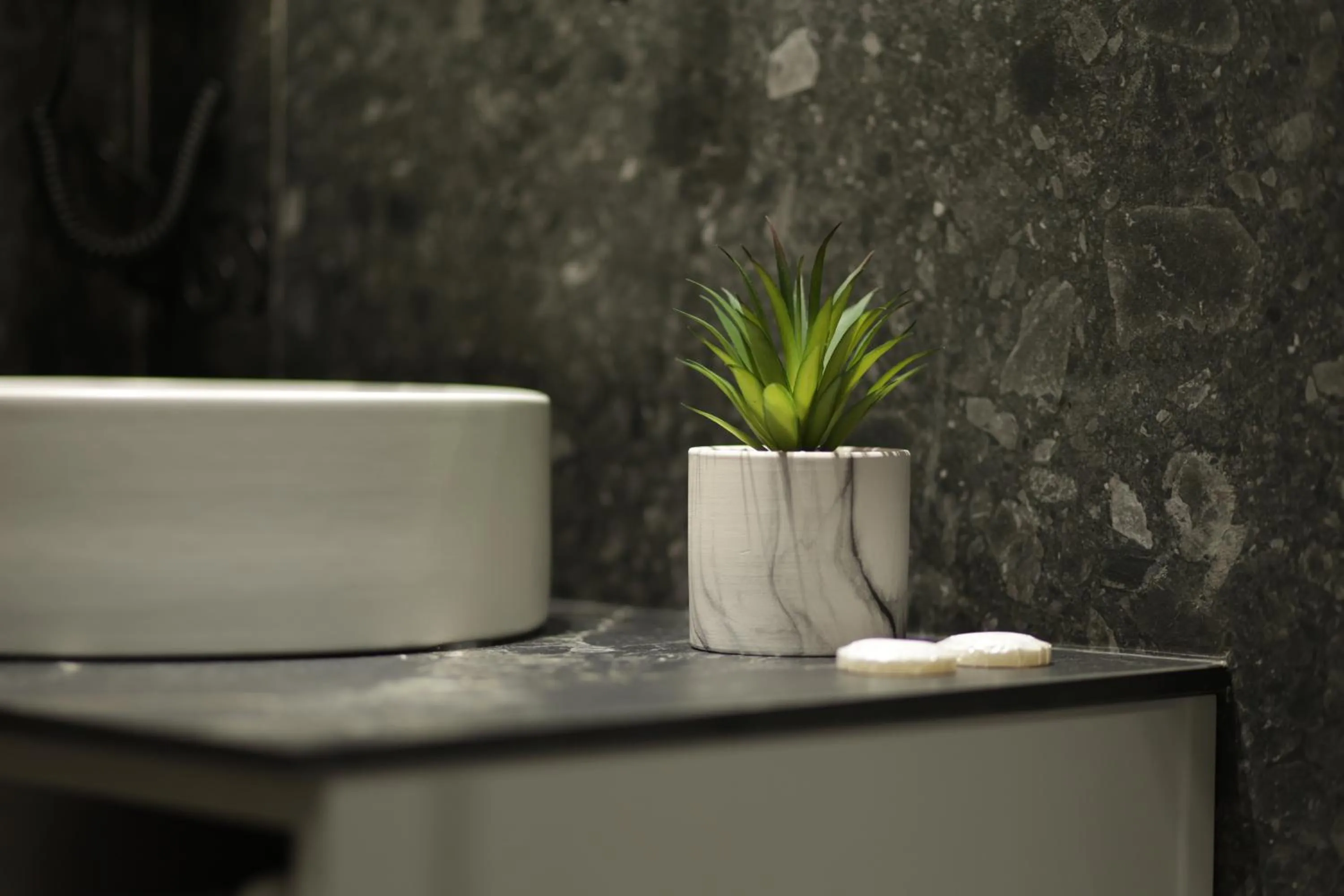 Bathroom in Gremmy Boutique Hotel