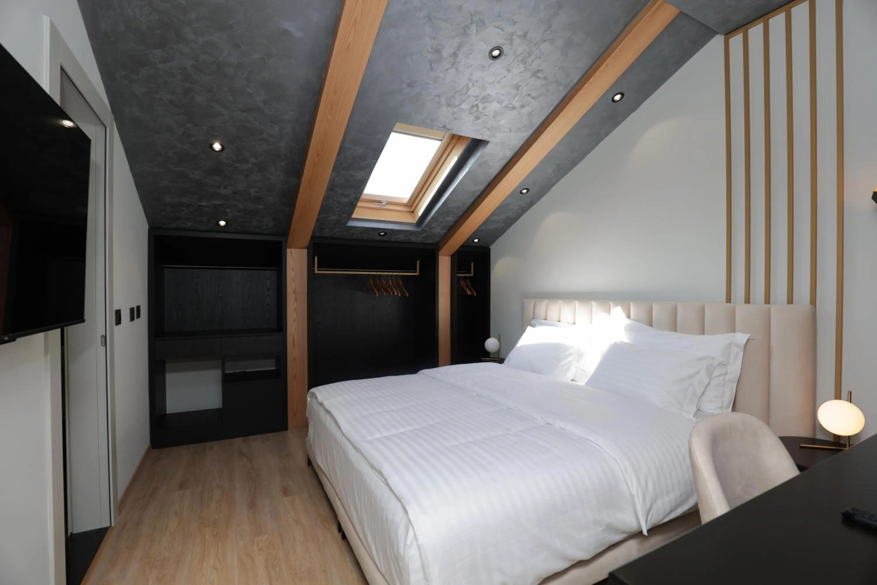 Bedroom, Bed in Gremmy Boutique Hotel