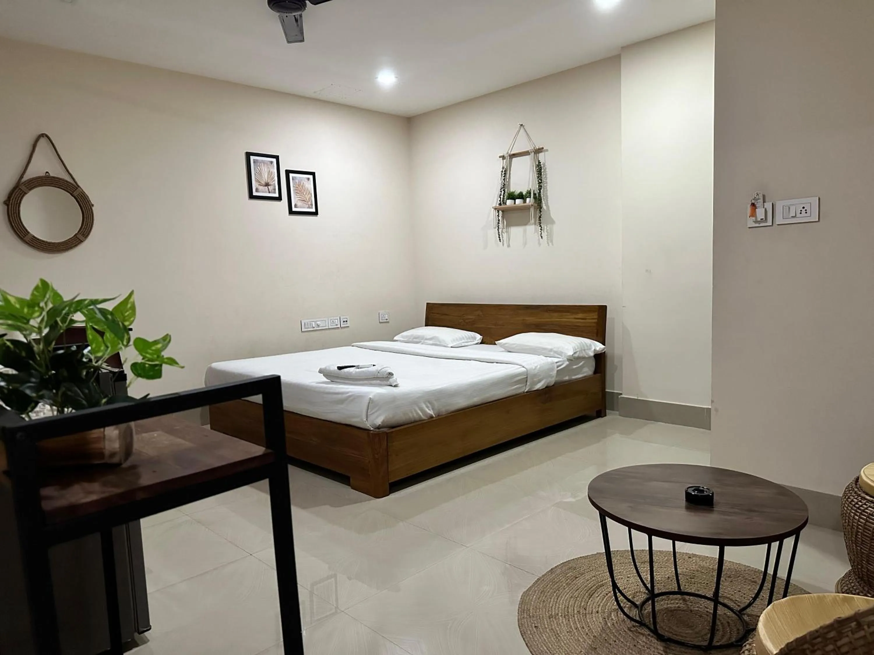 Bed in The Dew Drop Hotel