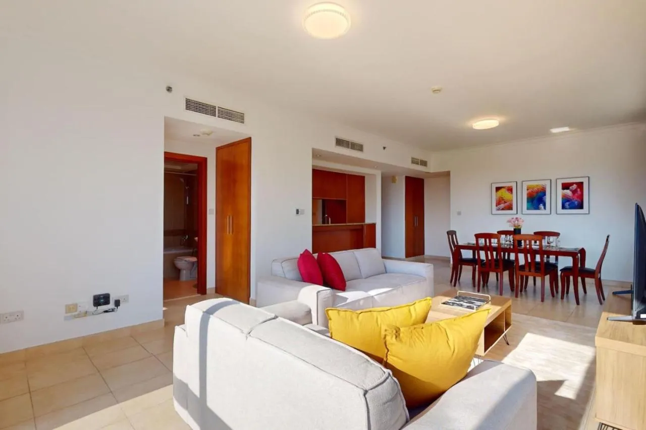 Dining area in The Fairways - Calm Two Bedroom