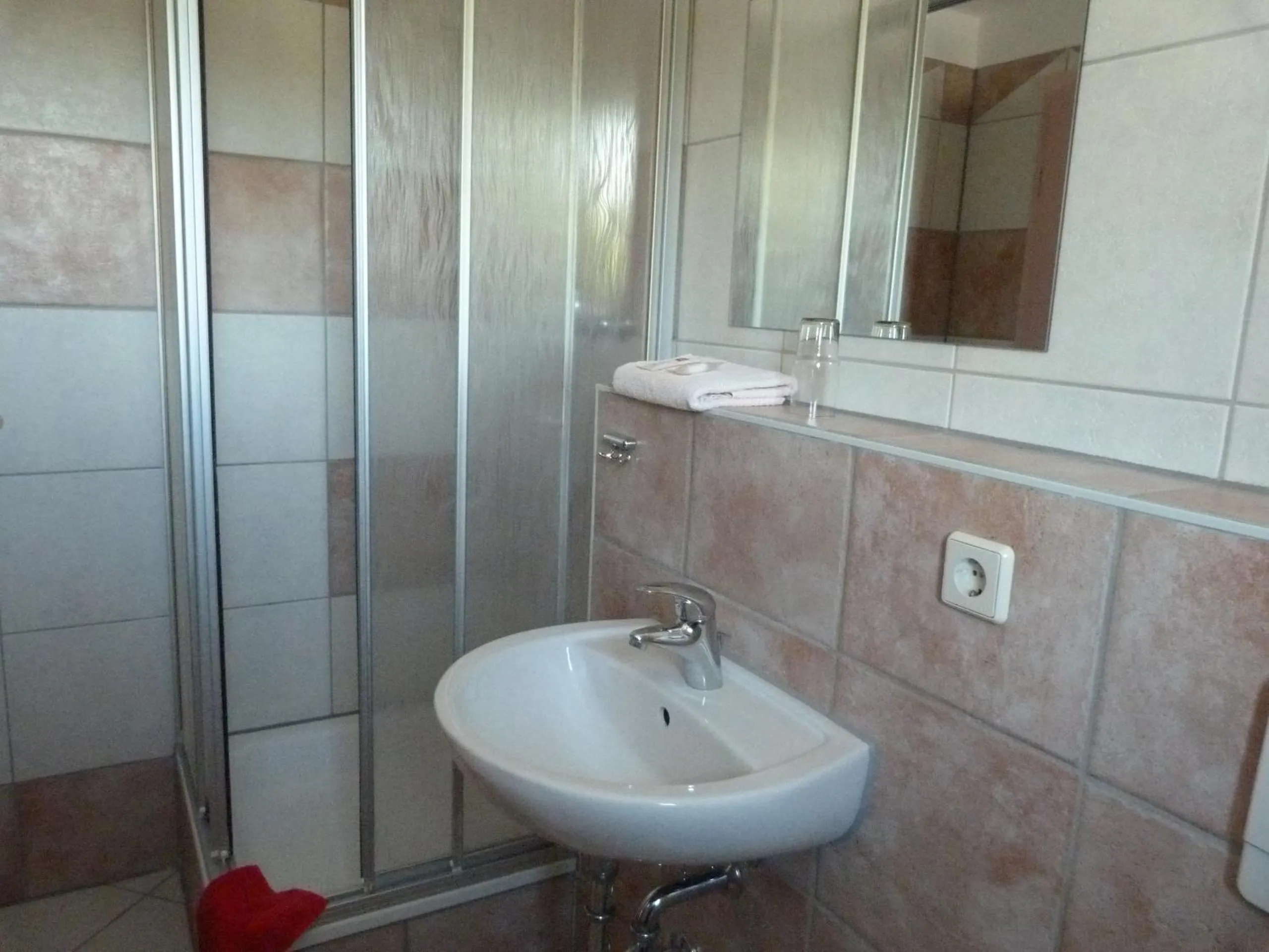 Bathroom in Waldhaus Colditz Garni