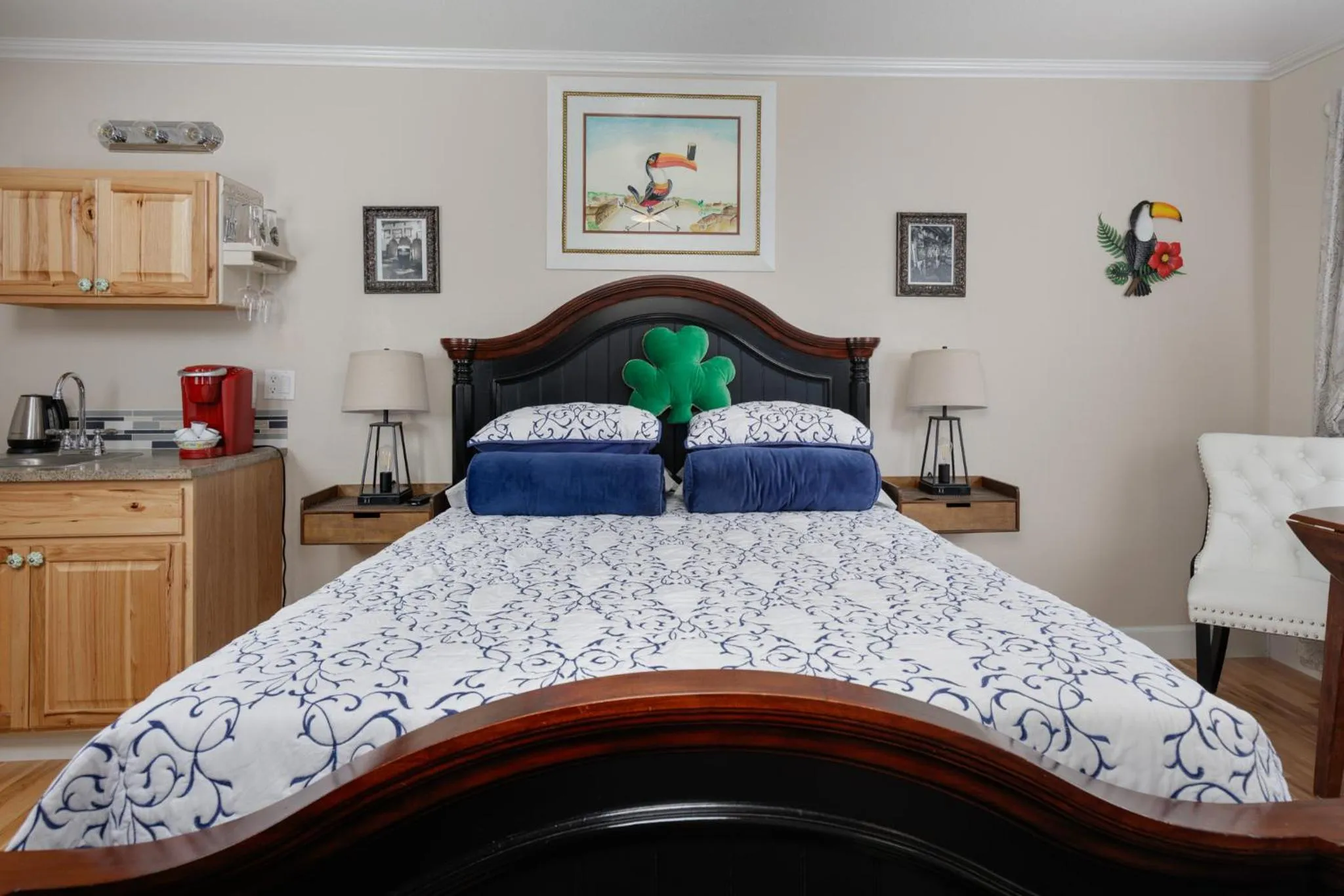 Bed in The Irish Inn