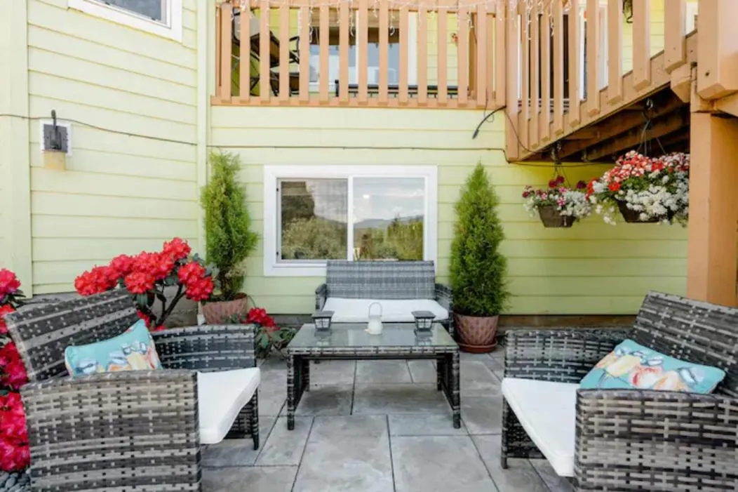 Property building in The Irish Inn