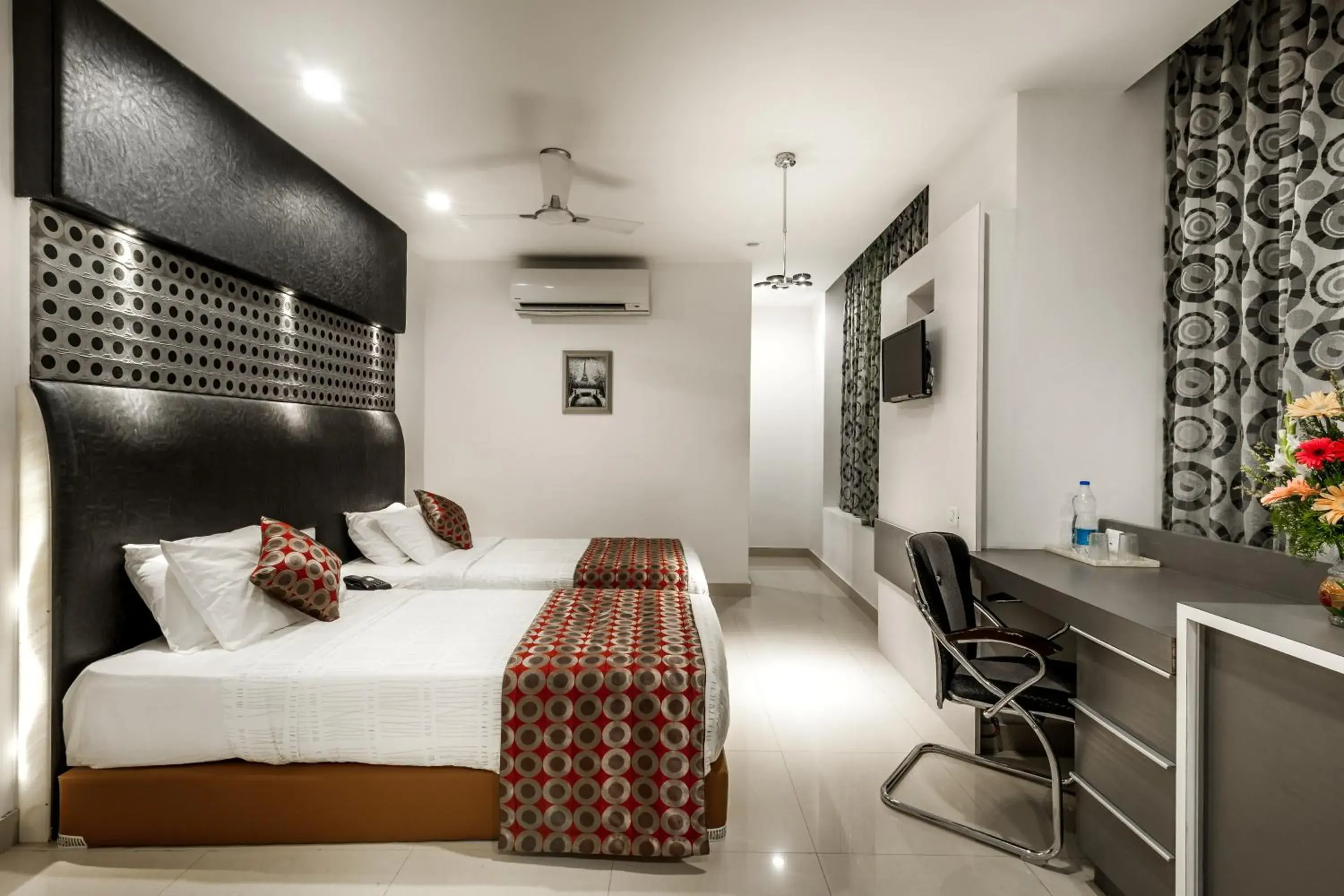 Deluxe Double or Twin Room in Saaral Residency Deluxe Double or Twin Room in Saaral Residency