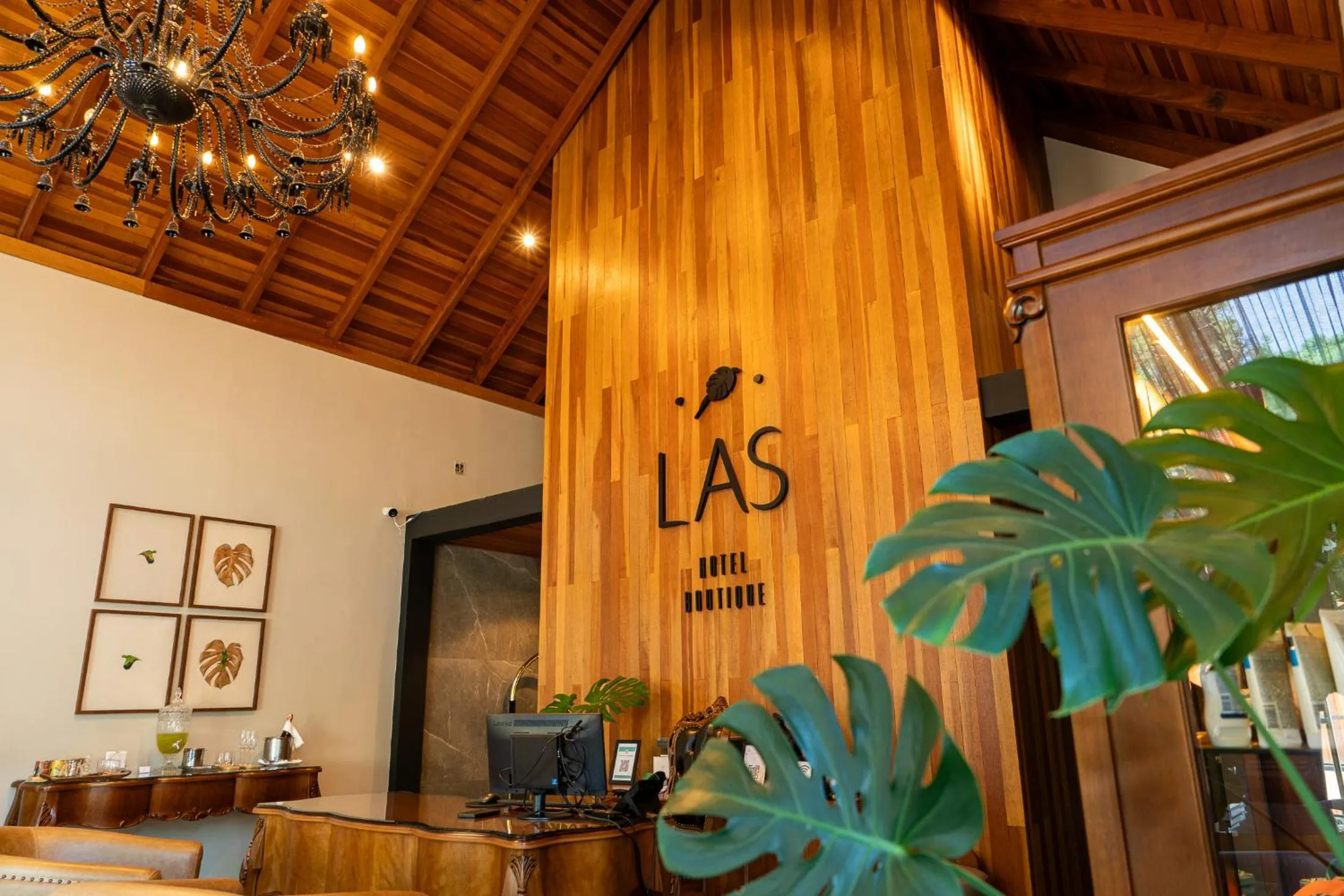 Lobby or reception in LAS HOTEL BOUTIQUE