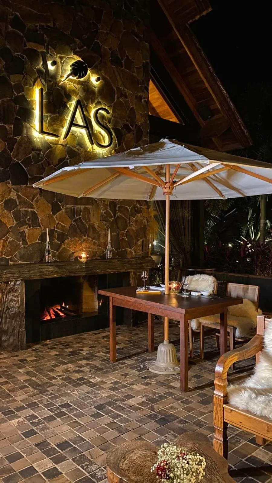 fireplace in LAS HOTEL BOUTIQUE