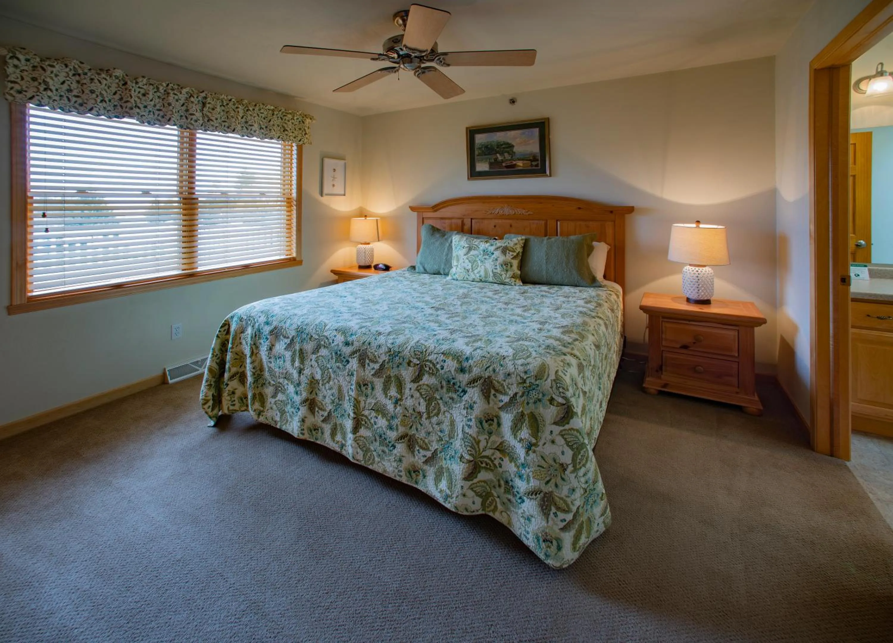 Bed in Birchwood Lodge