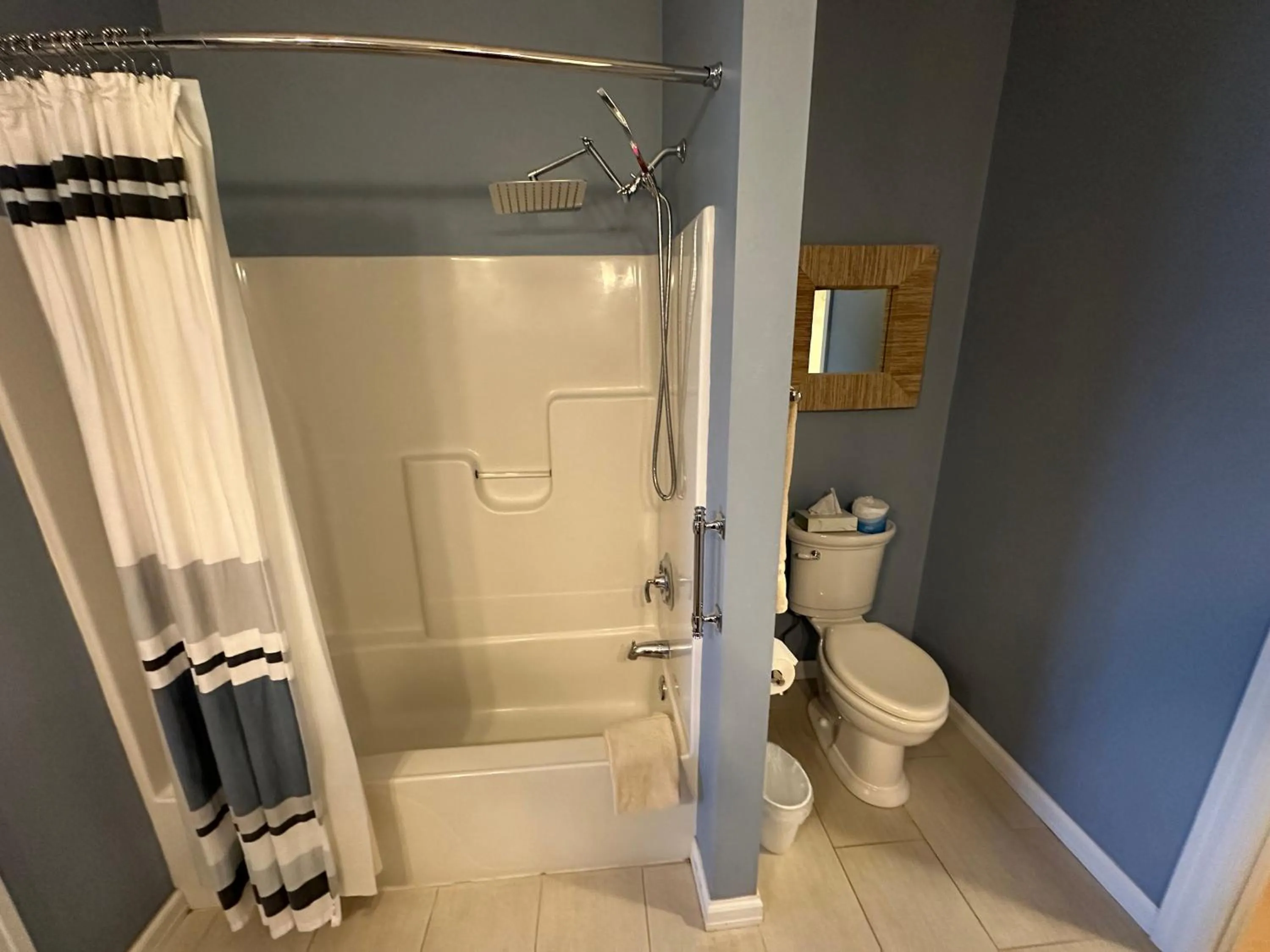 Bathroom in Birchwood Lodge