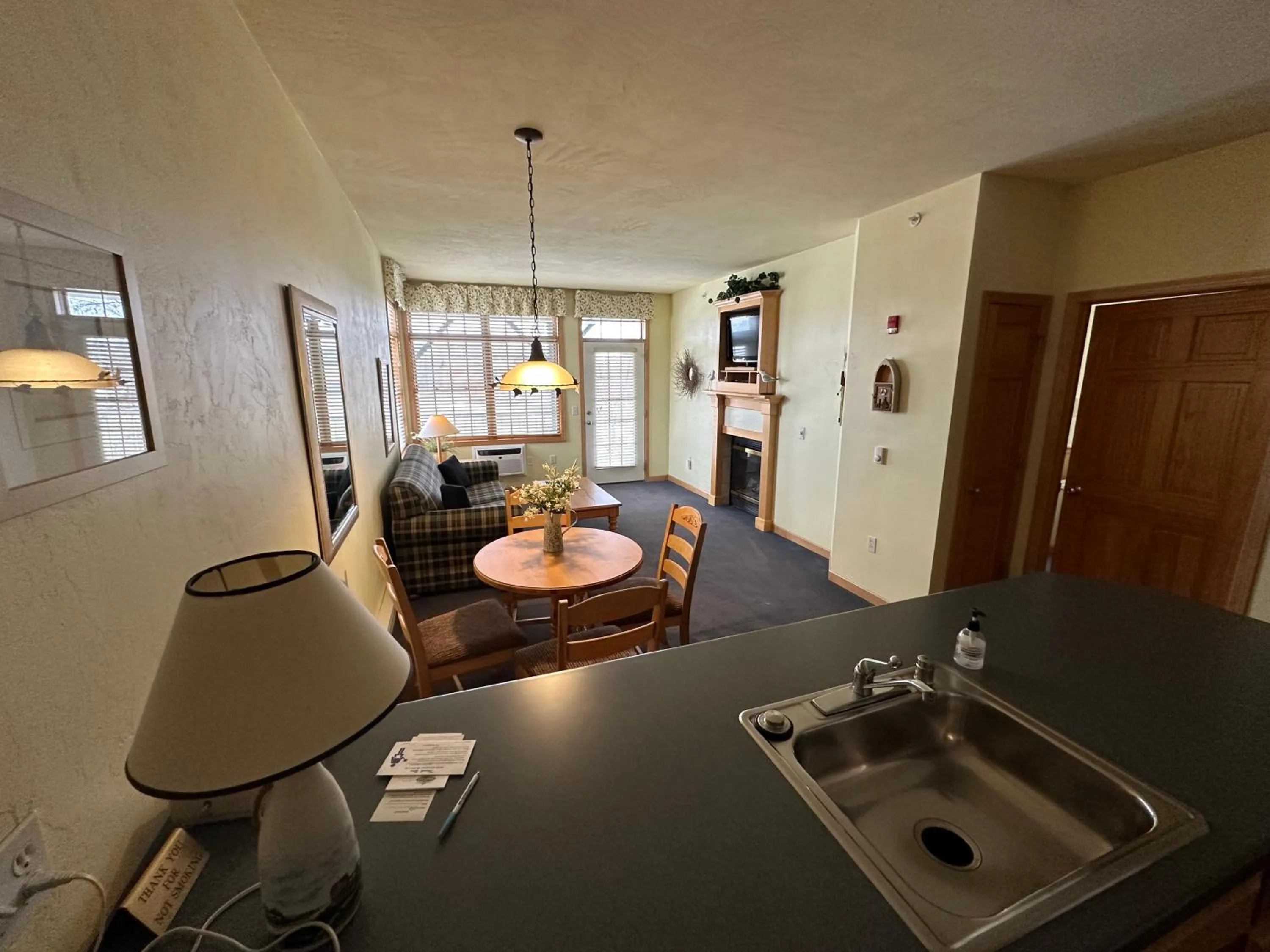 TV and multimedia in Birchwood Lodge