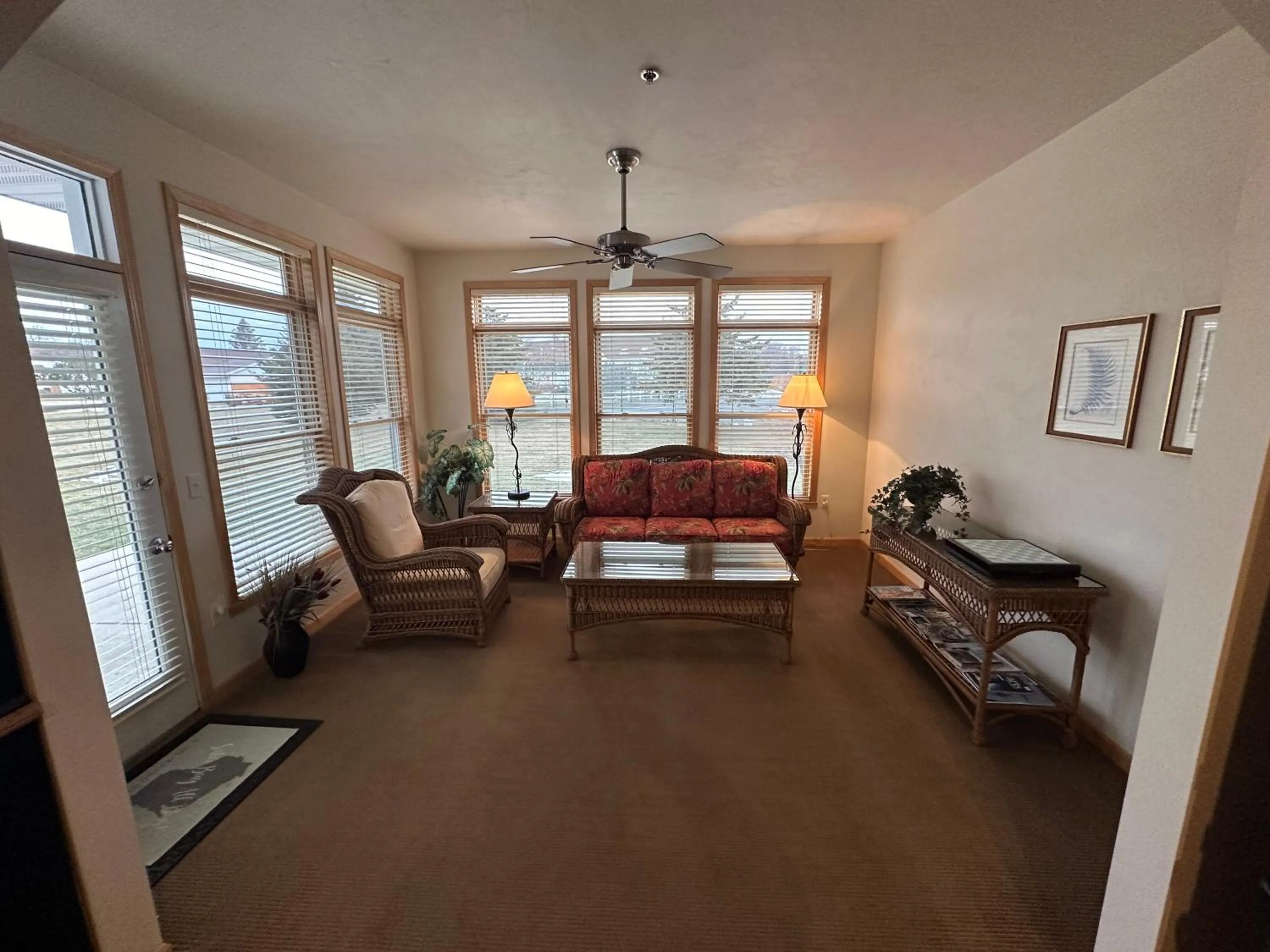 Living room in Birchwood Lodge