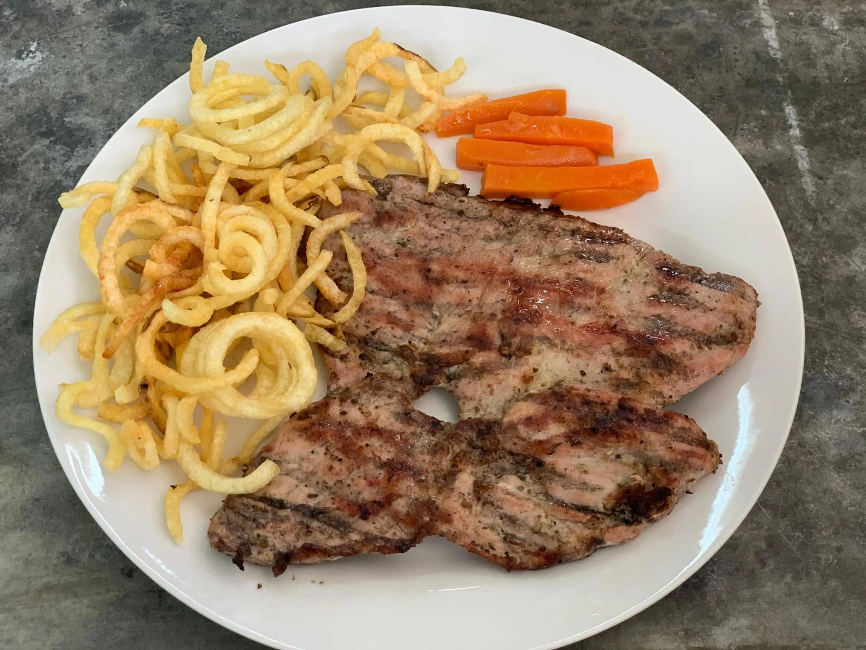 Restaurant/places to eat in Hotel Boutique Chateau de la Mar