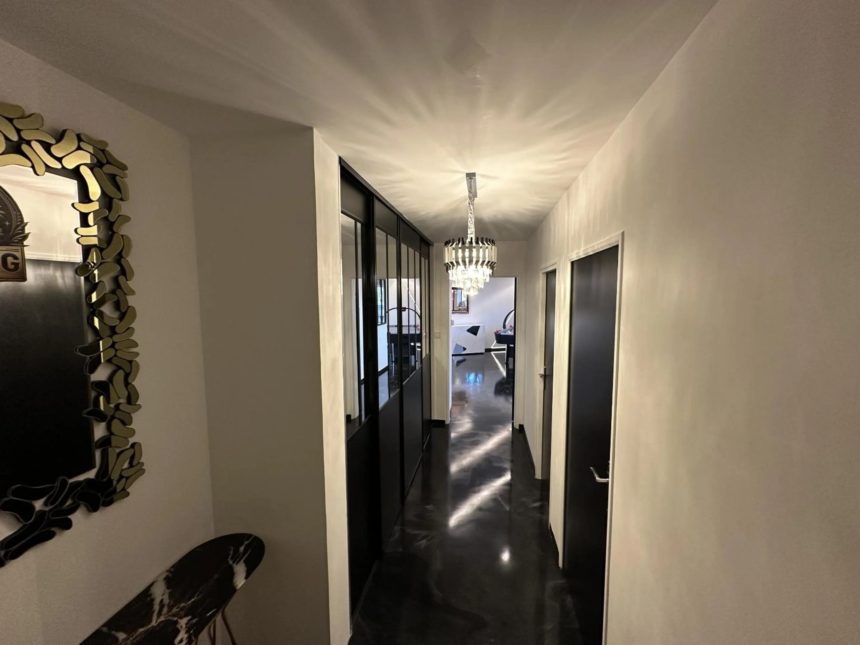 Lobby or reception in Appartement Luxe Vue sur Mer Calais Plage