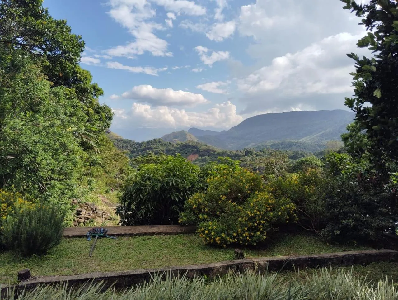 Mountain view in Knuckles Range Bungalow