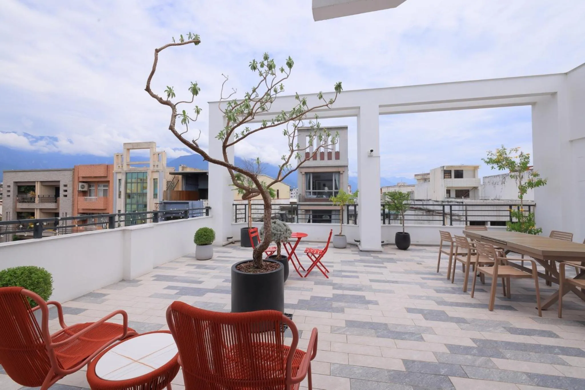 Off site in Shanlin INN