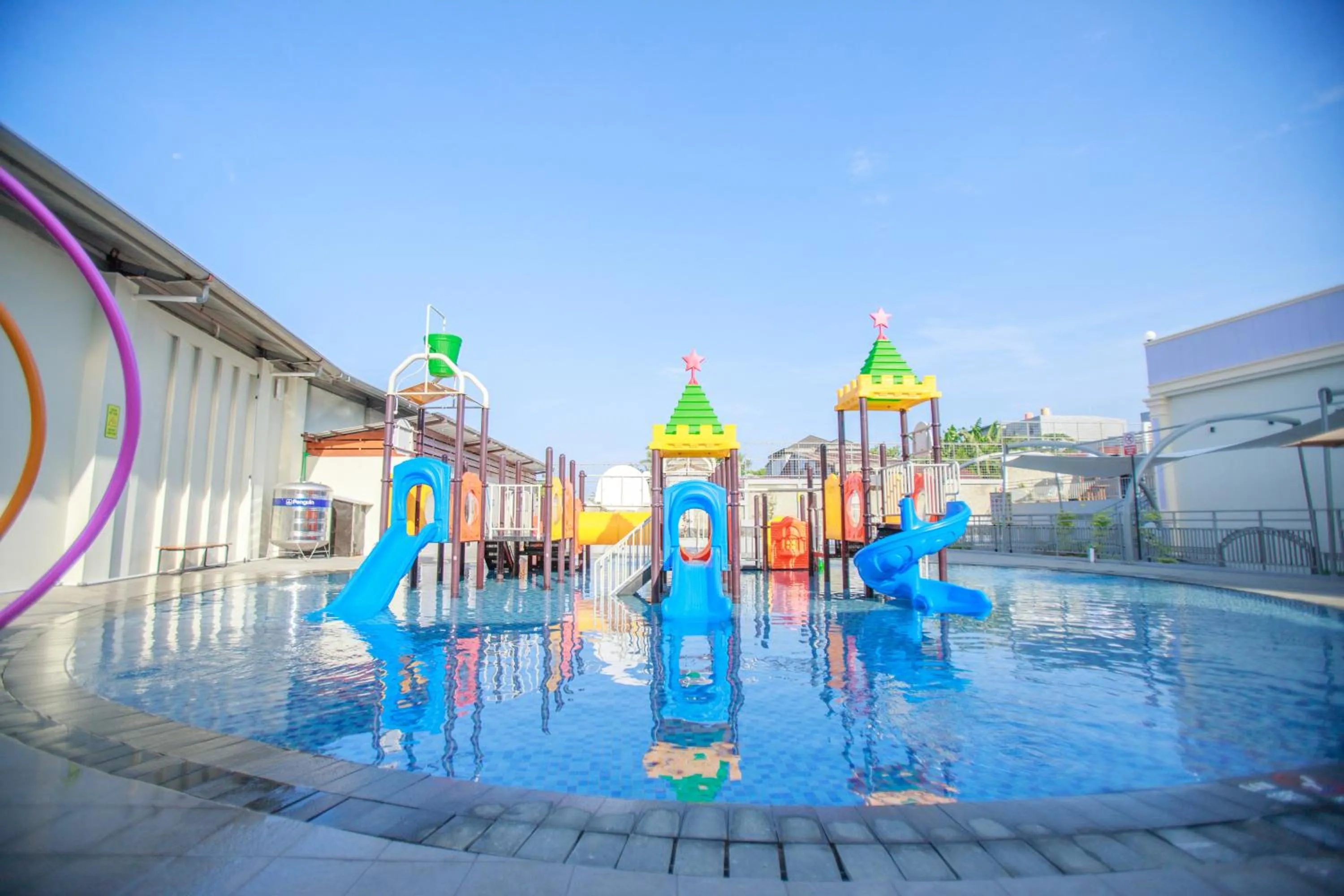 Aqua park in Two K Azana Style Hotel Bengkulu