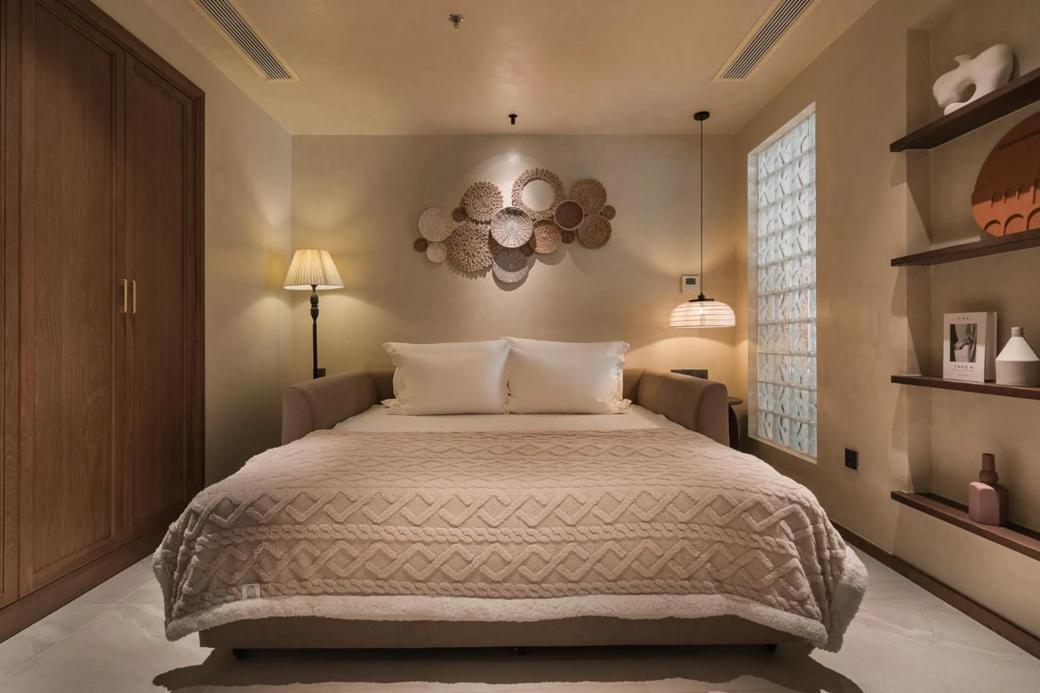 Bed in Su Casa Phu Quoc Long Beach