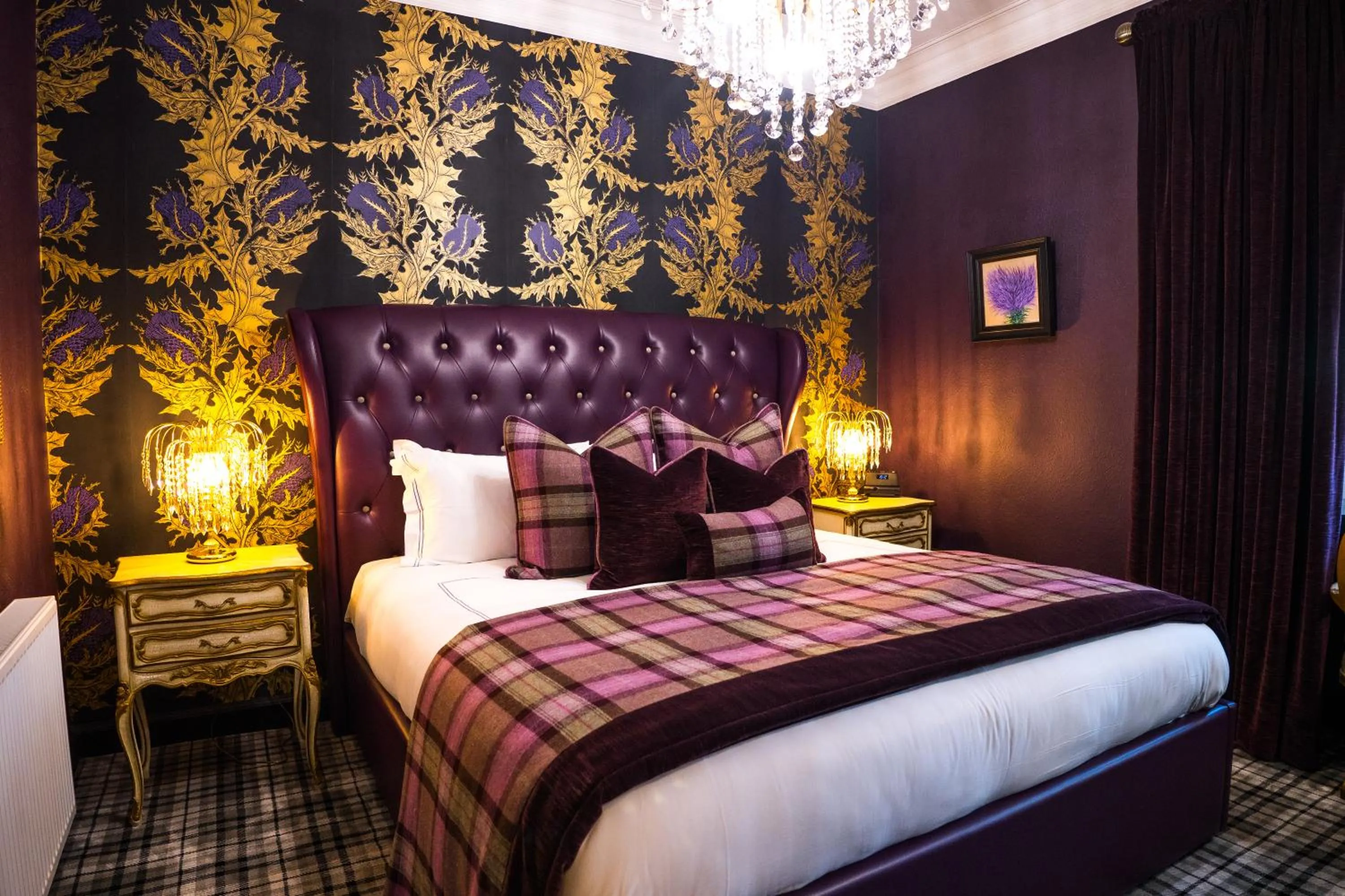 Bedroom, Bed in Abbotsford Hotel