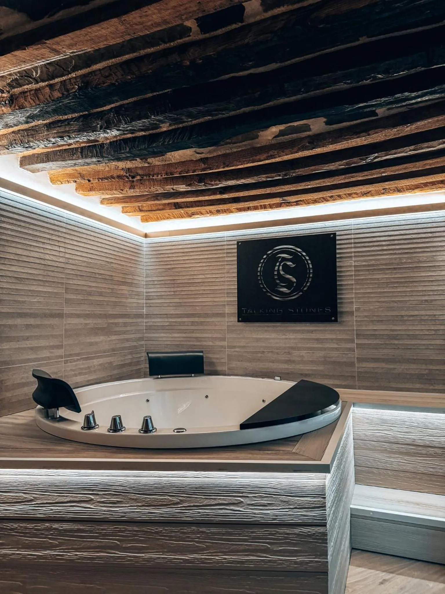 Hot Tub in Talking Stones