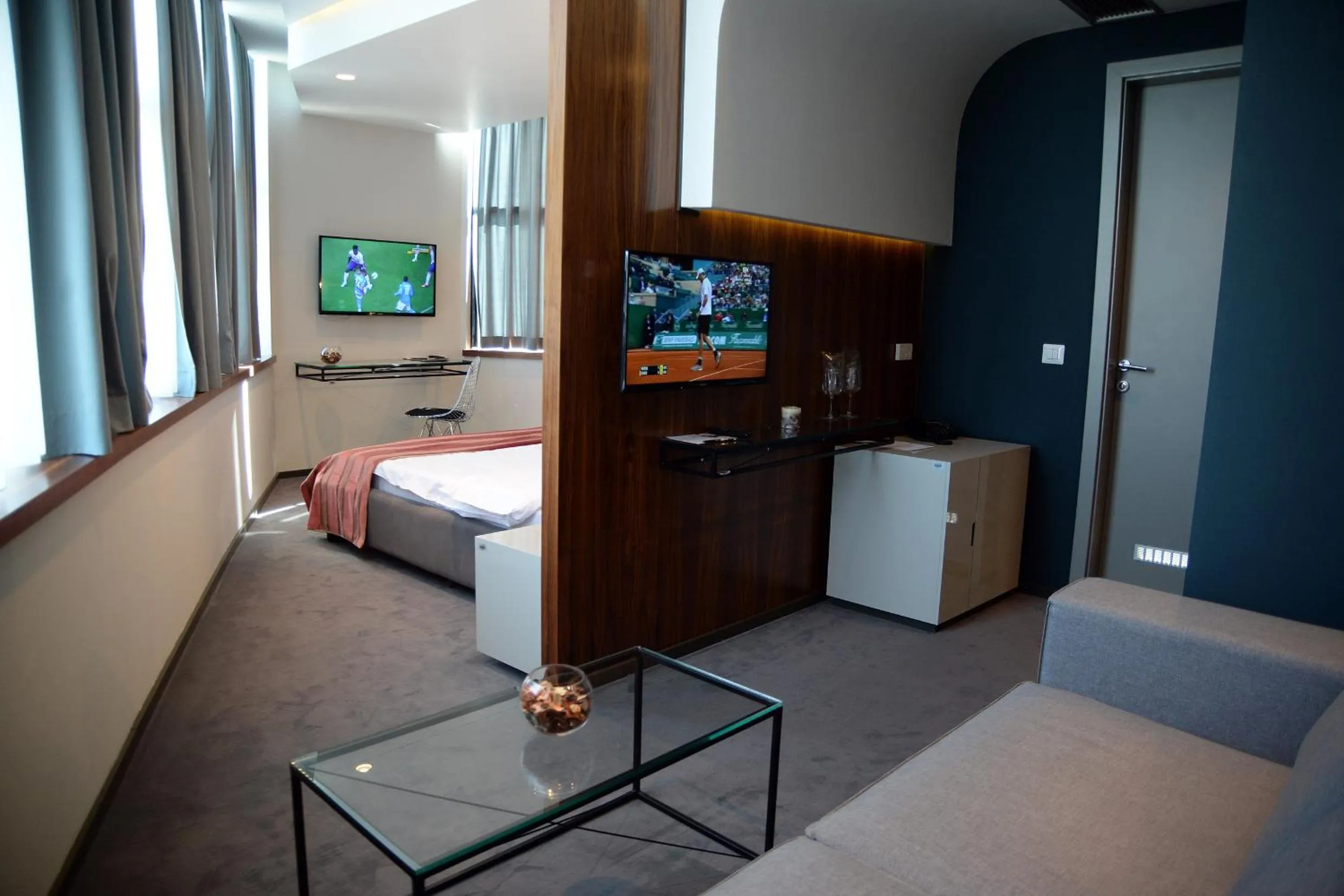 City view, Bed in Hotel Russia