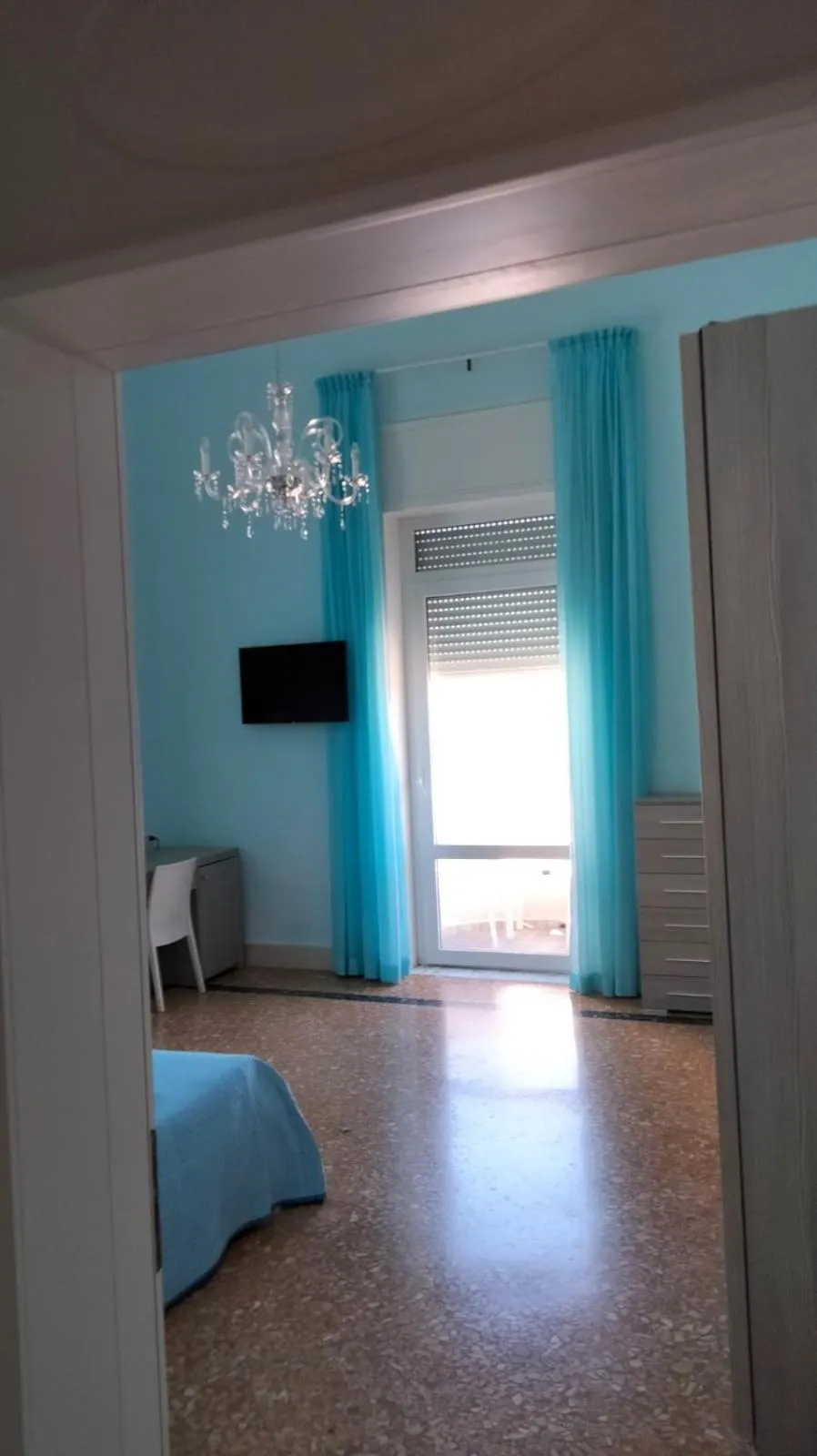 Bed in HOTEL PARADISE