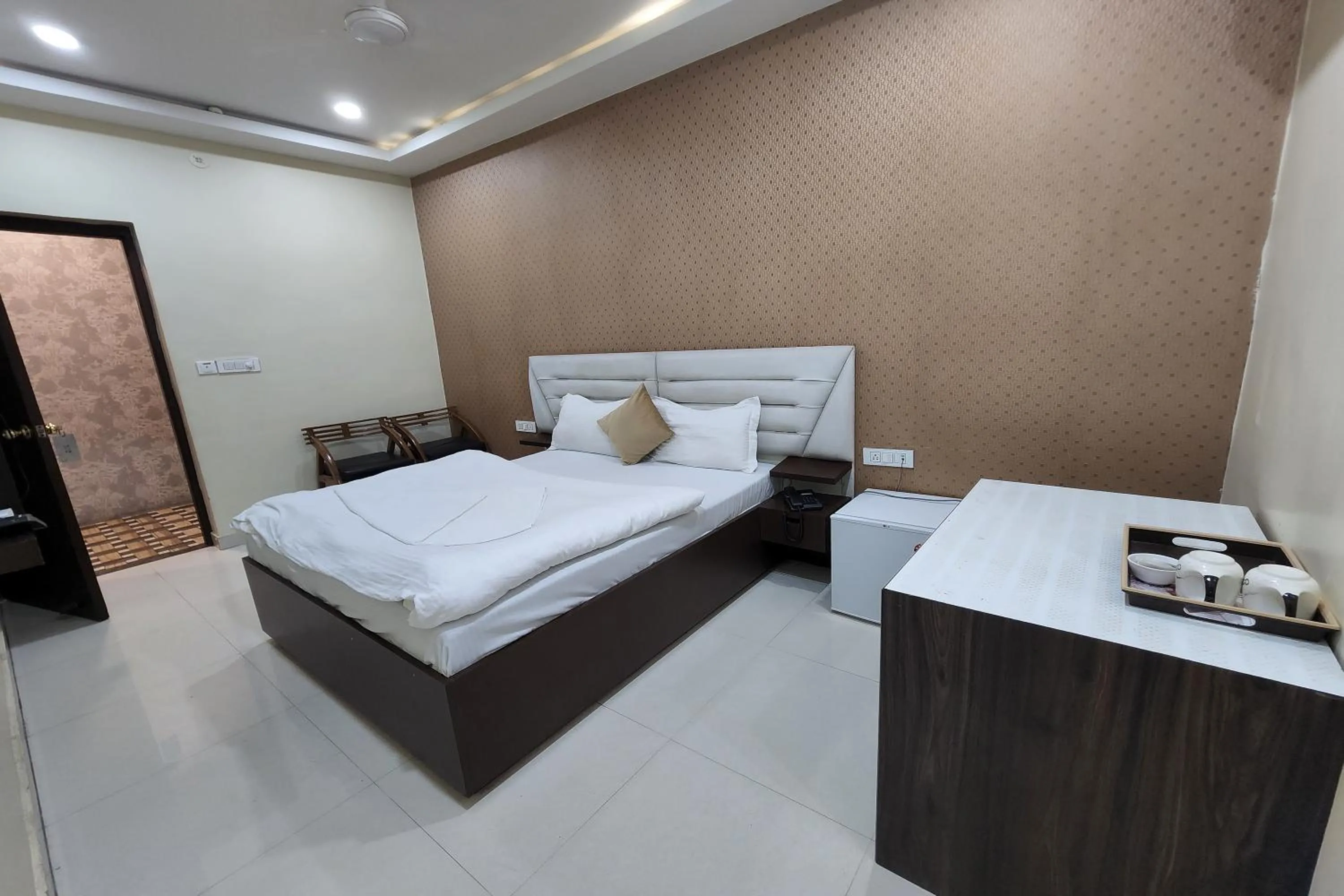 Photo of the whole room, Bed in Hotel Mandakini Royale