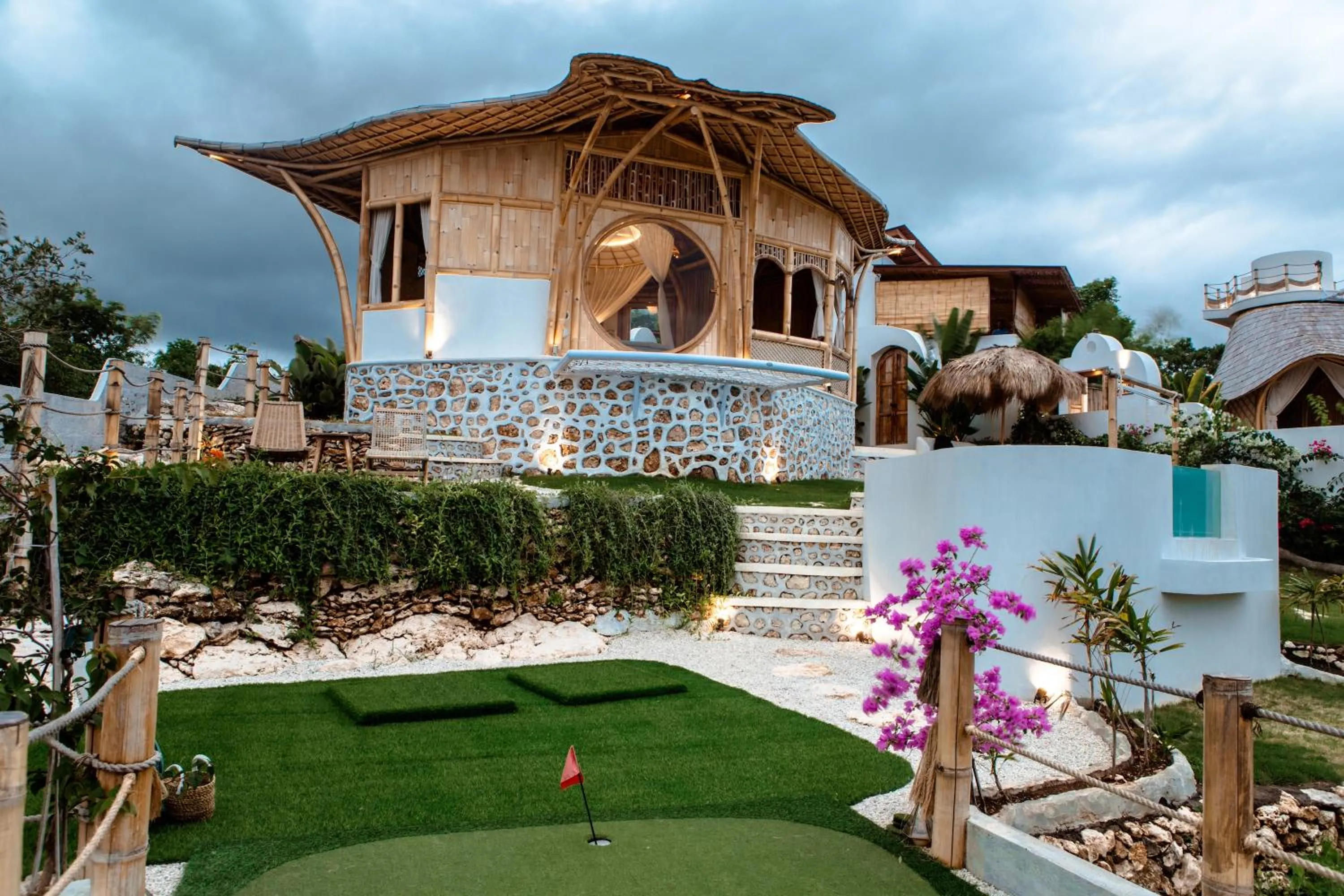 Property building in Camanta Penida - Adult Only