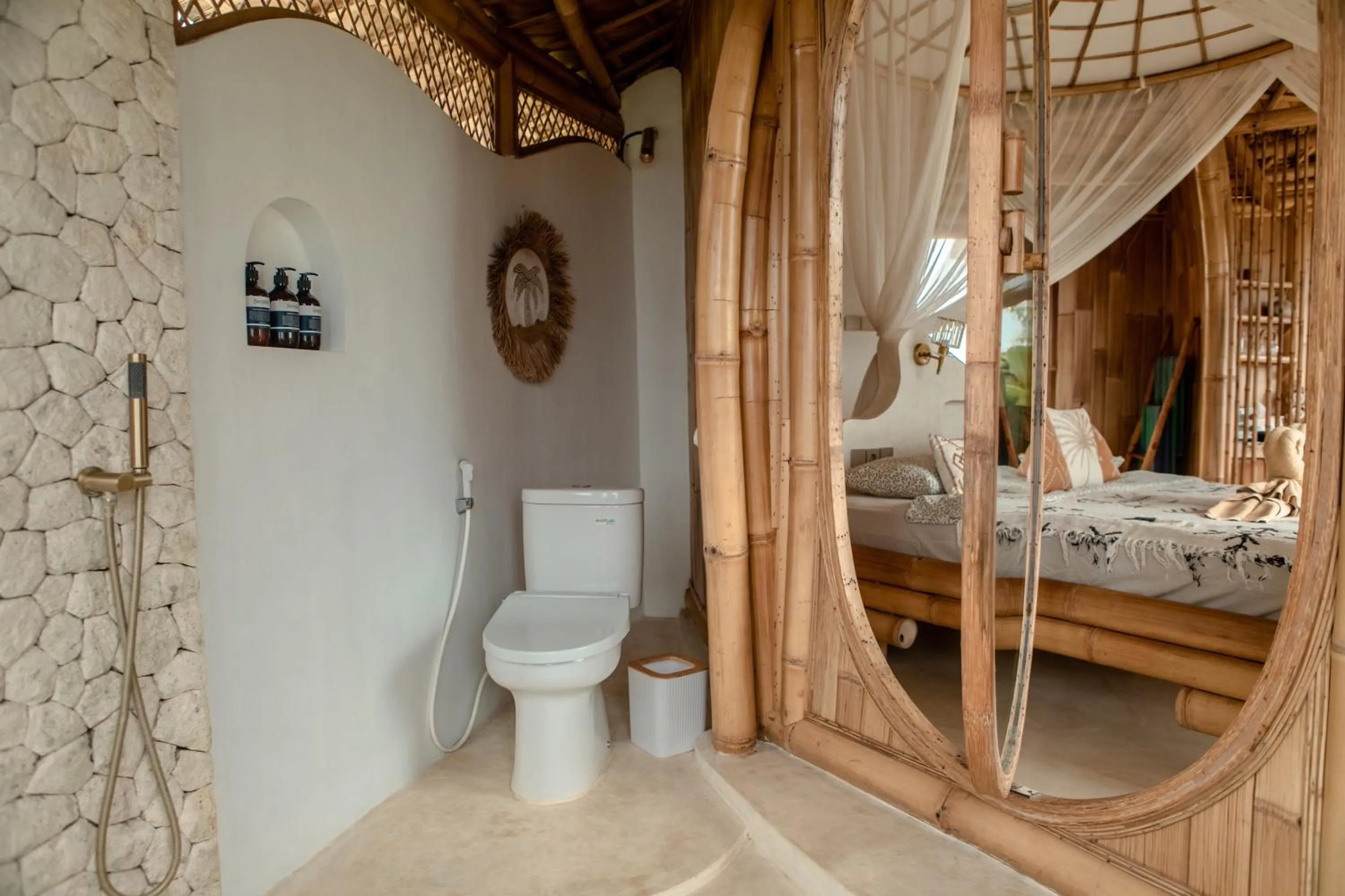 Toilet in Camanta Penida - Adult Only