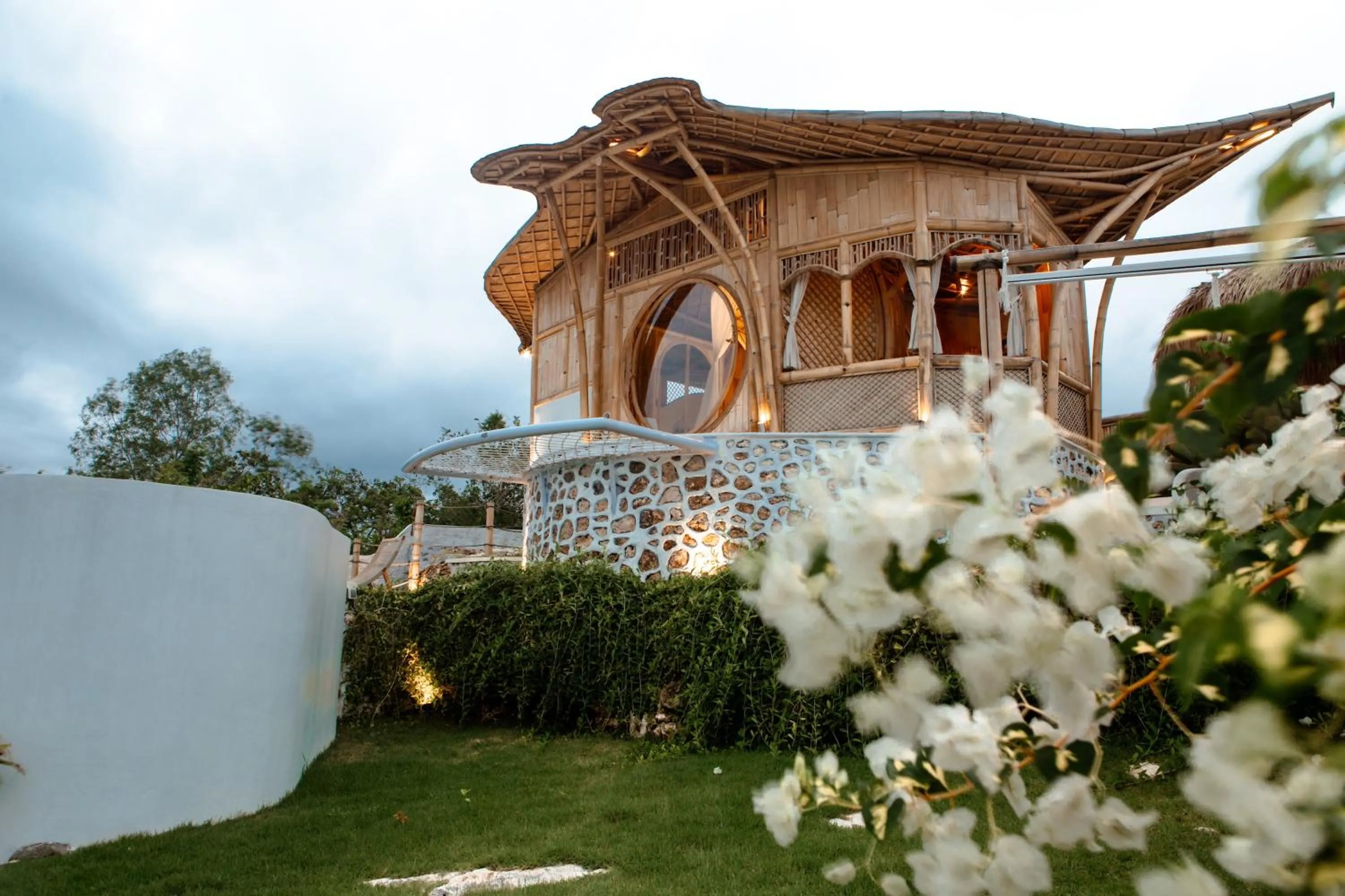 Property building in Camanta Penida - Adult Only