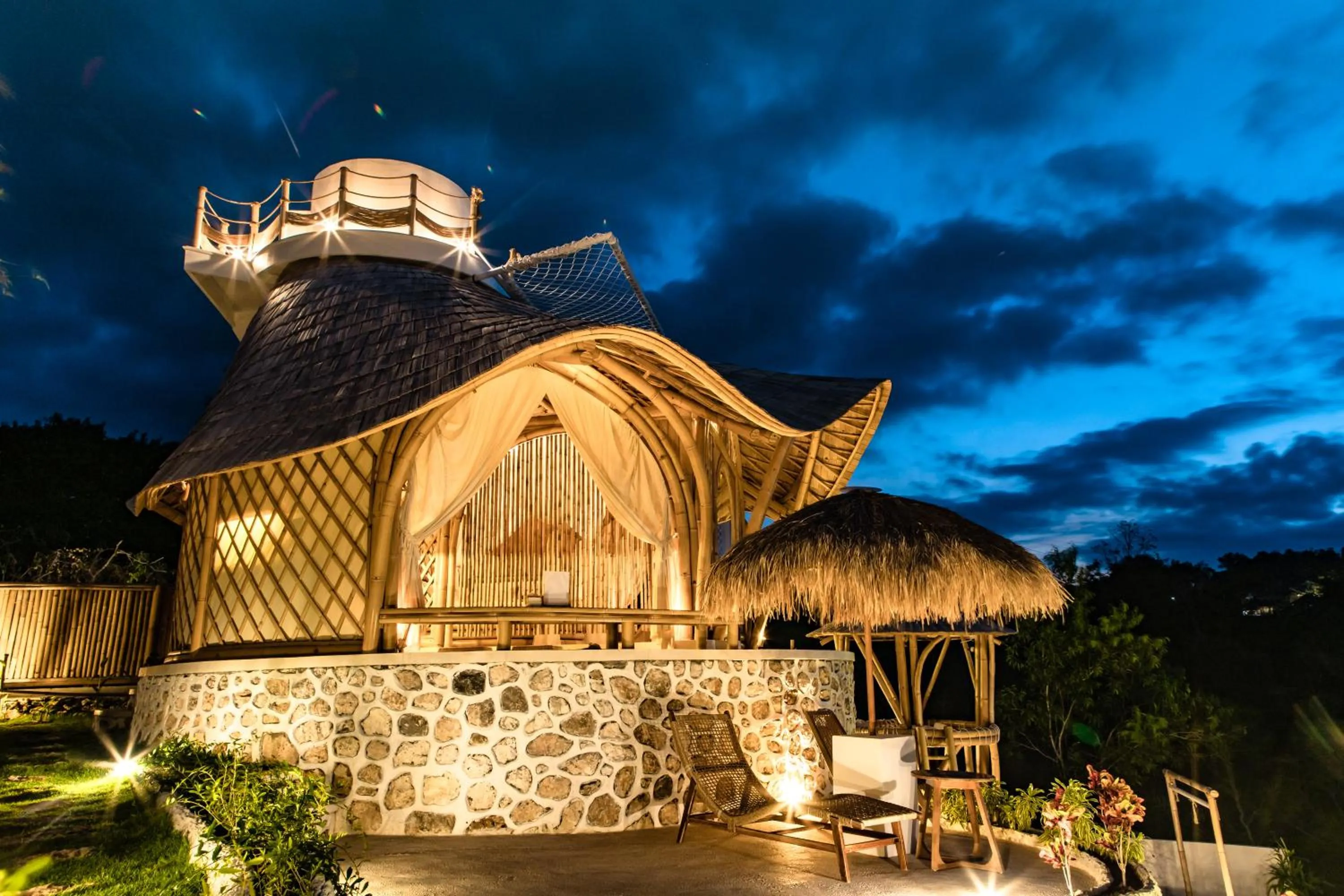 Property building in Camanta Penida - Adult Only