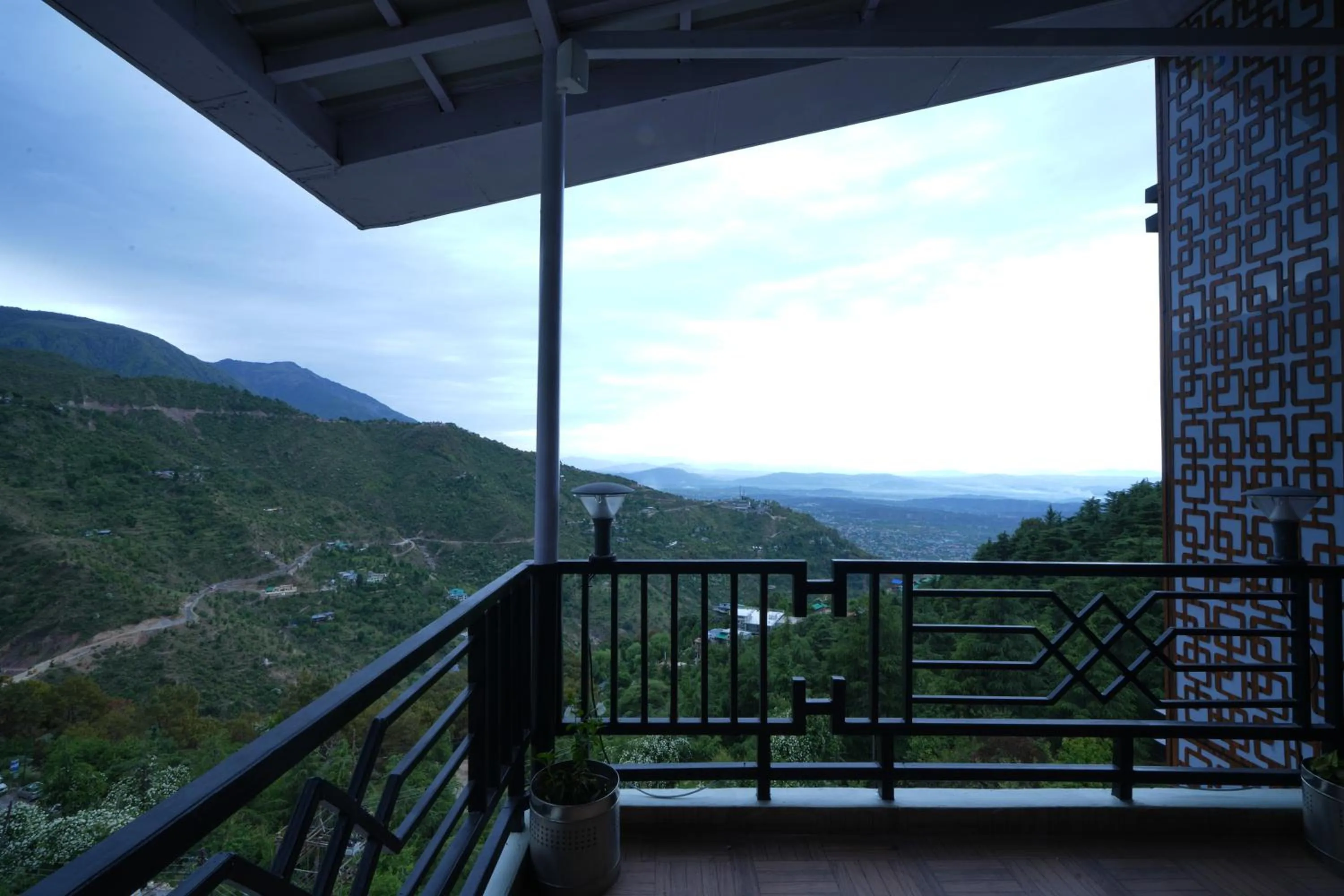 Property building in Hotel Bella Heights