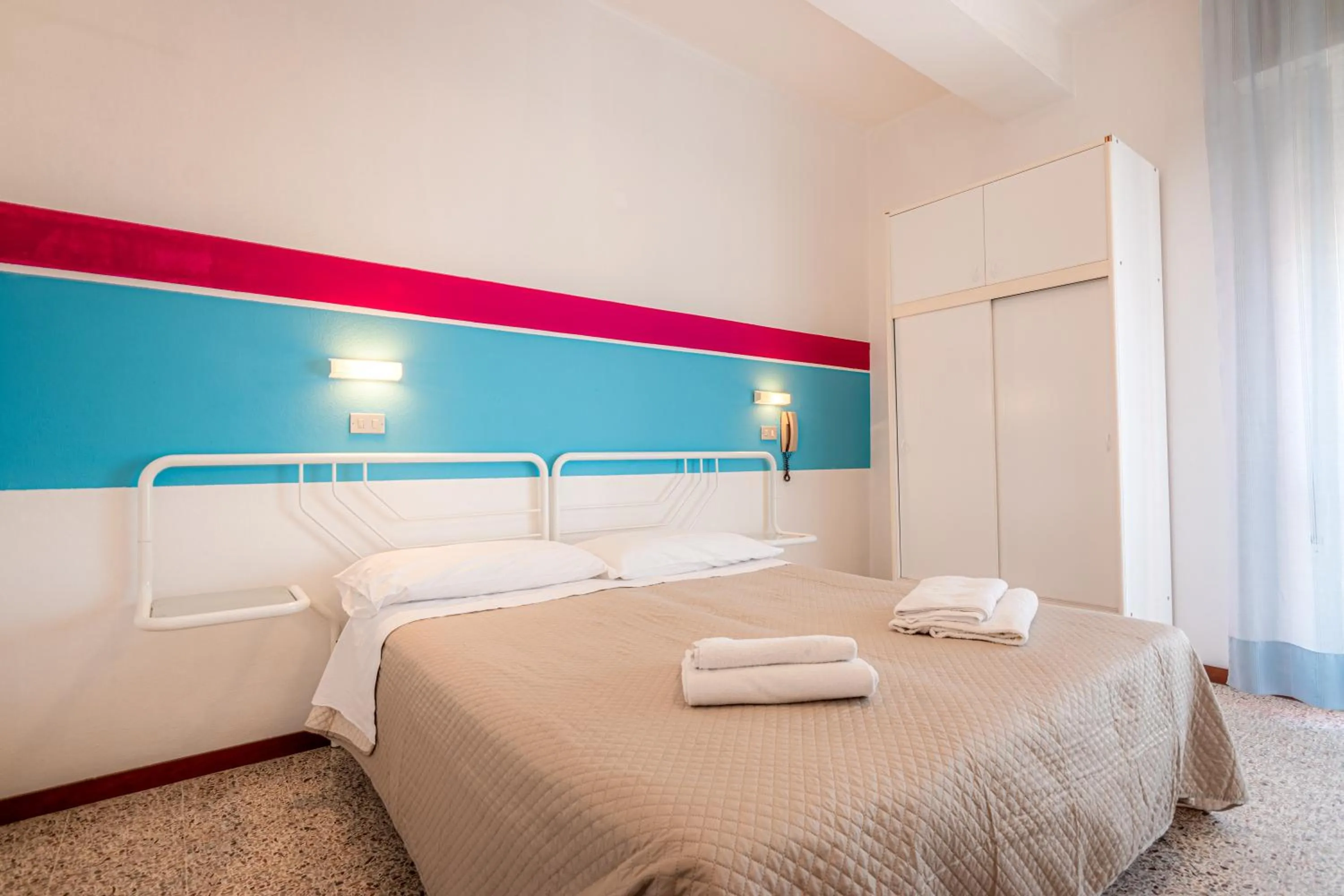 Bed in Hotel Serafini