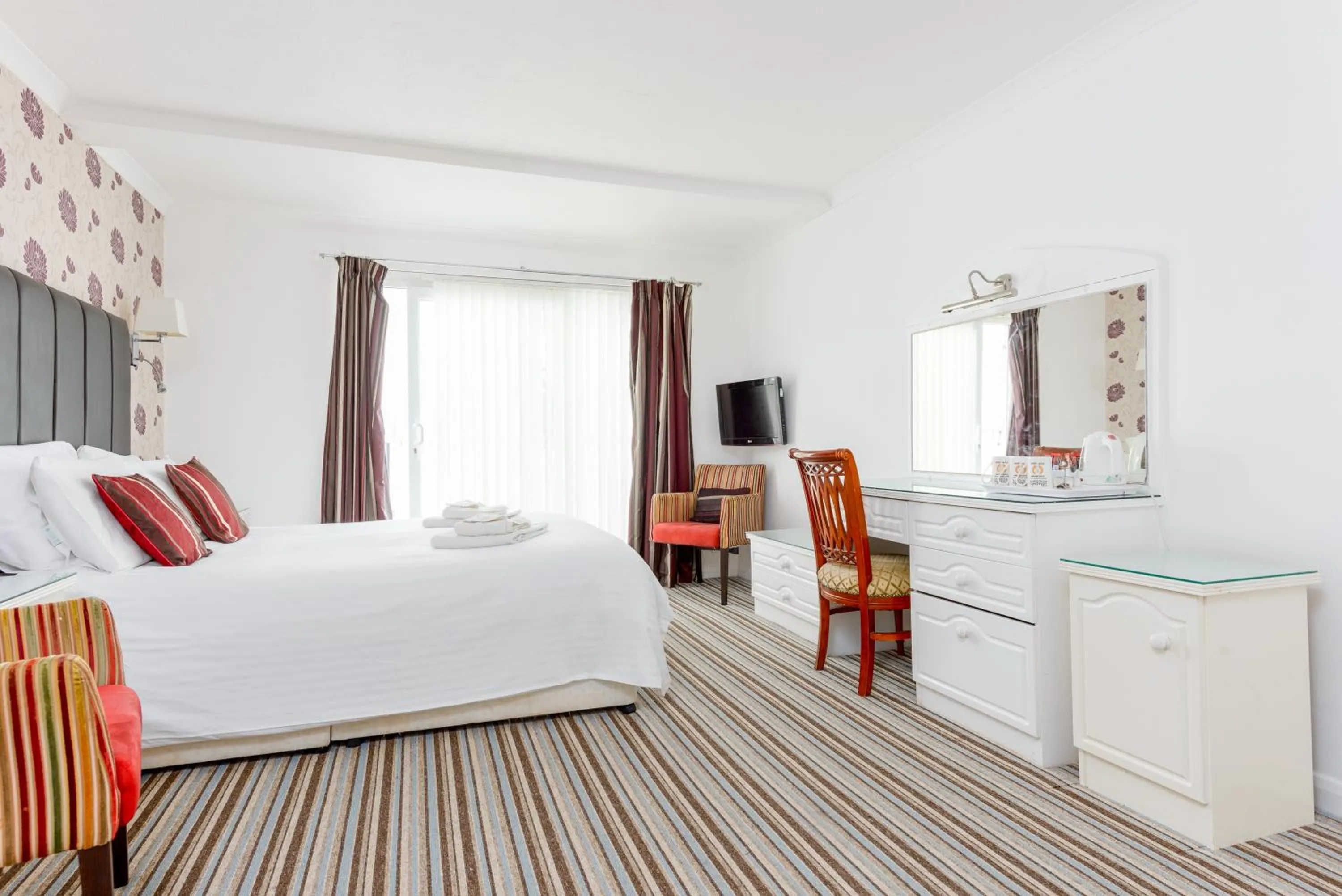 Bed in Barrowfield Hotel