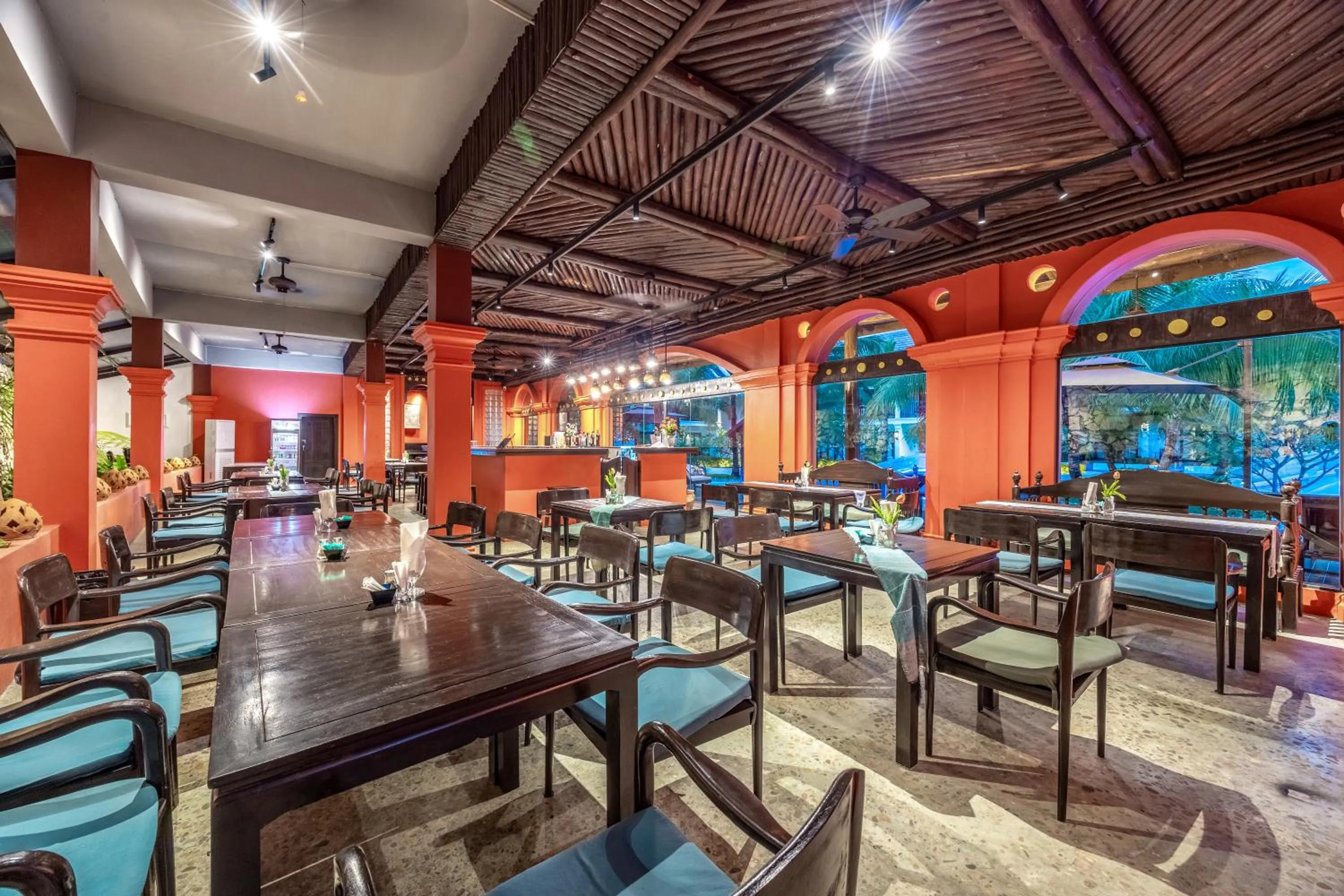 Restaurant/places to eat in Manyo Hotel and Resort