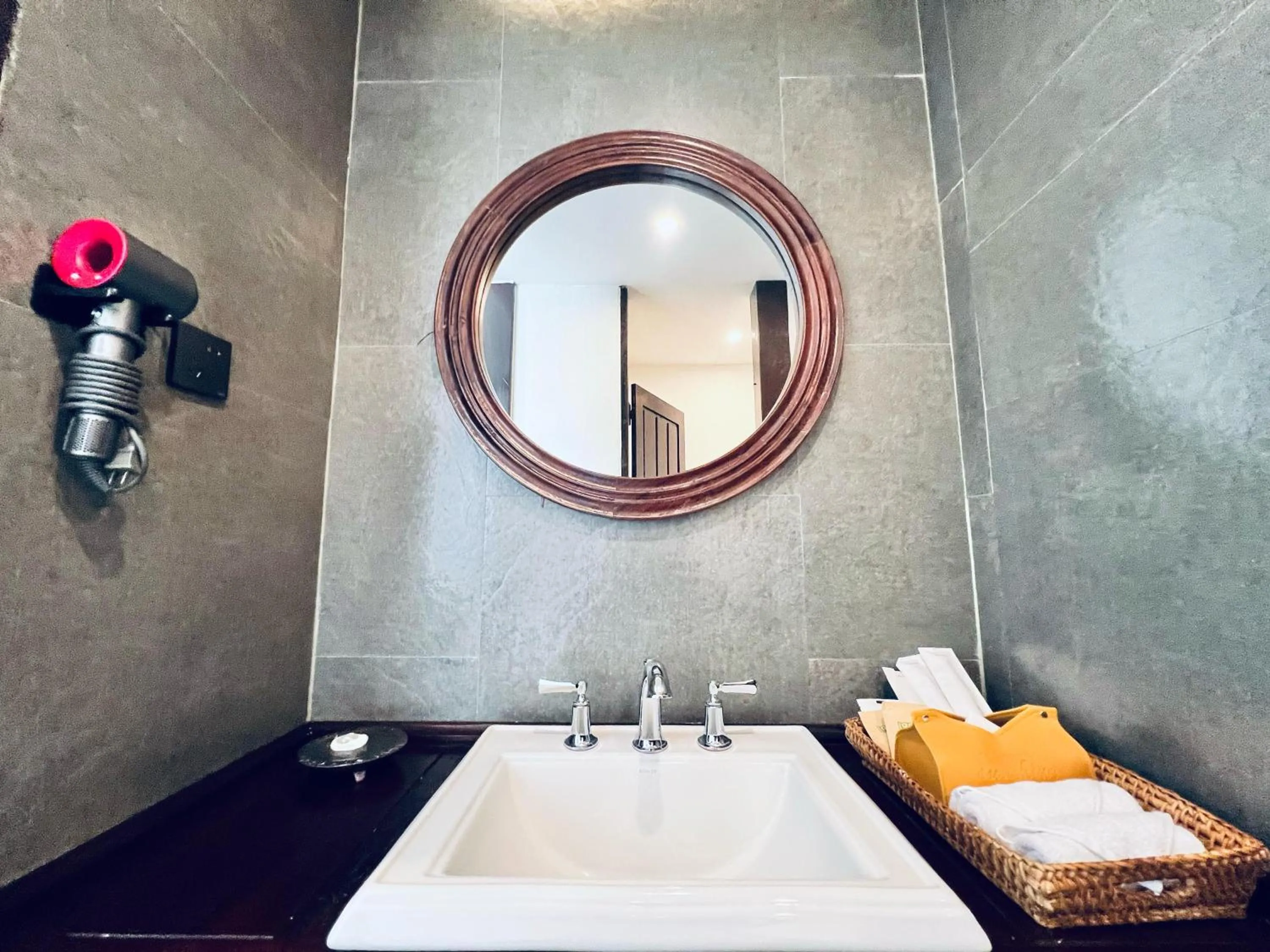 Bathroom in Manyo Hotel and Resort