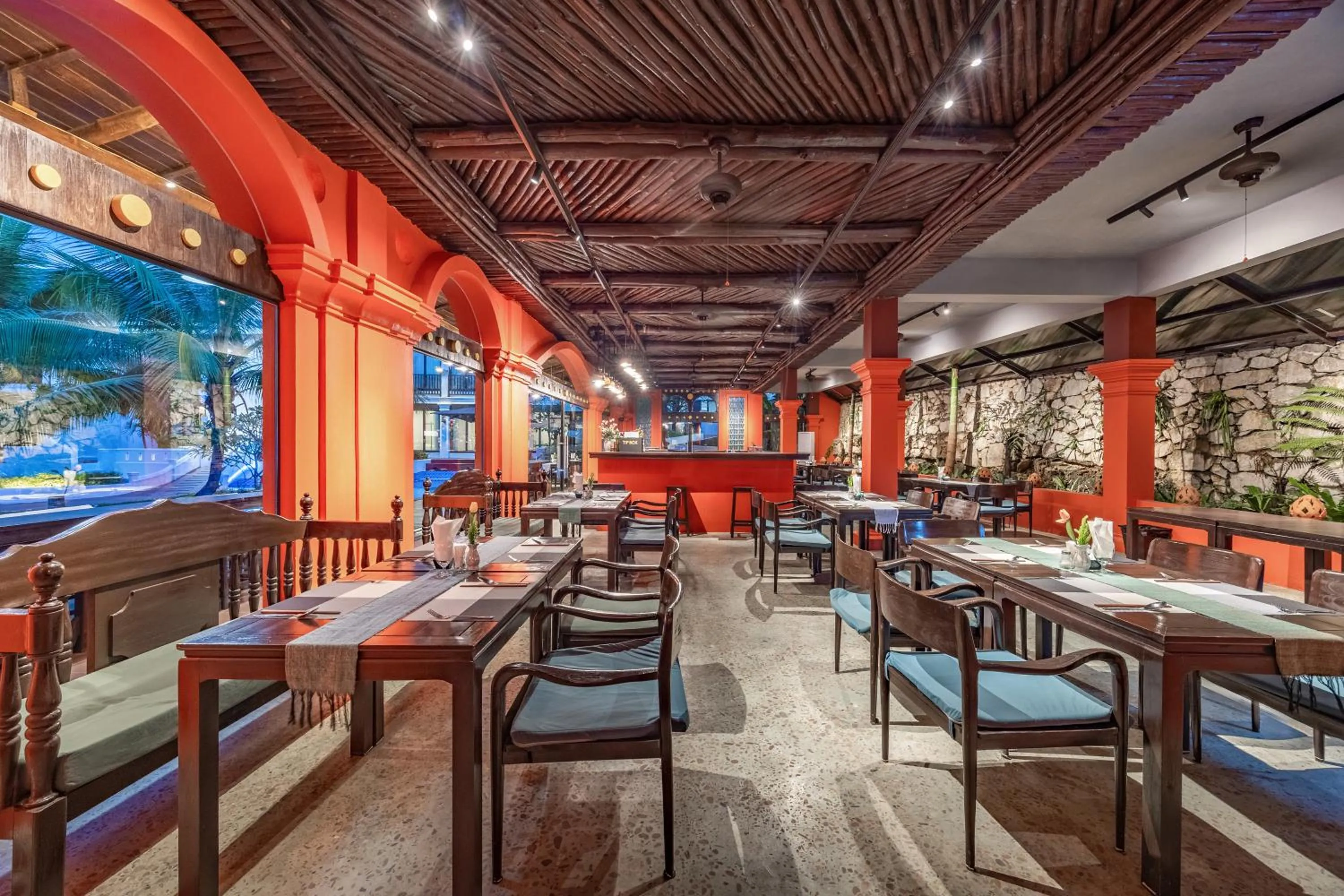 Restaurant/places to eat in Manyo Hotel and Resort